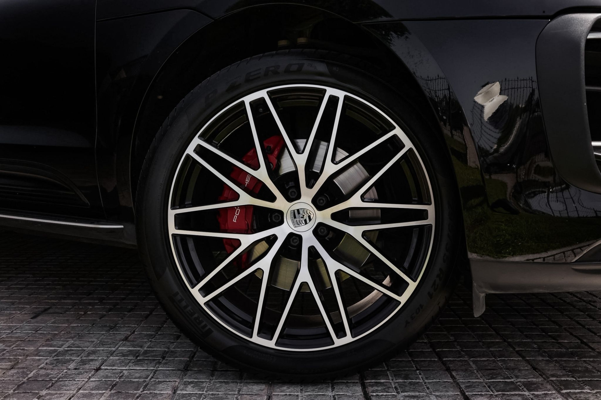 PORSCHE MACAN S