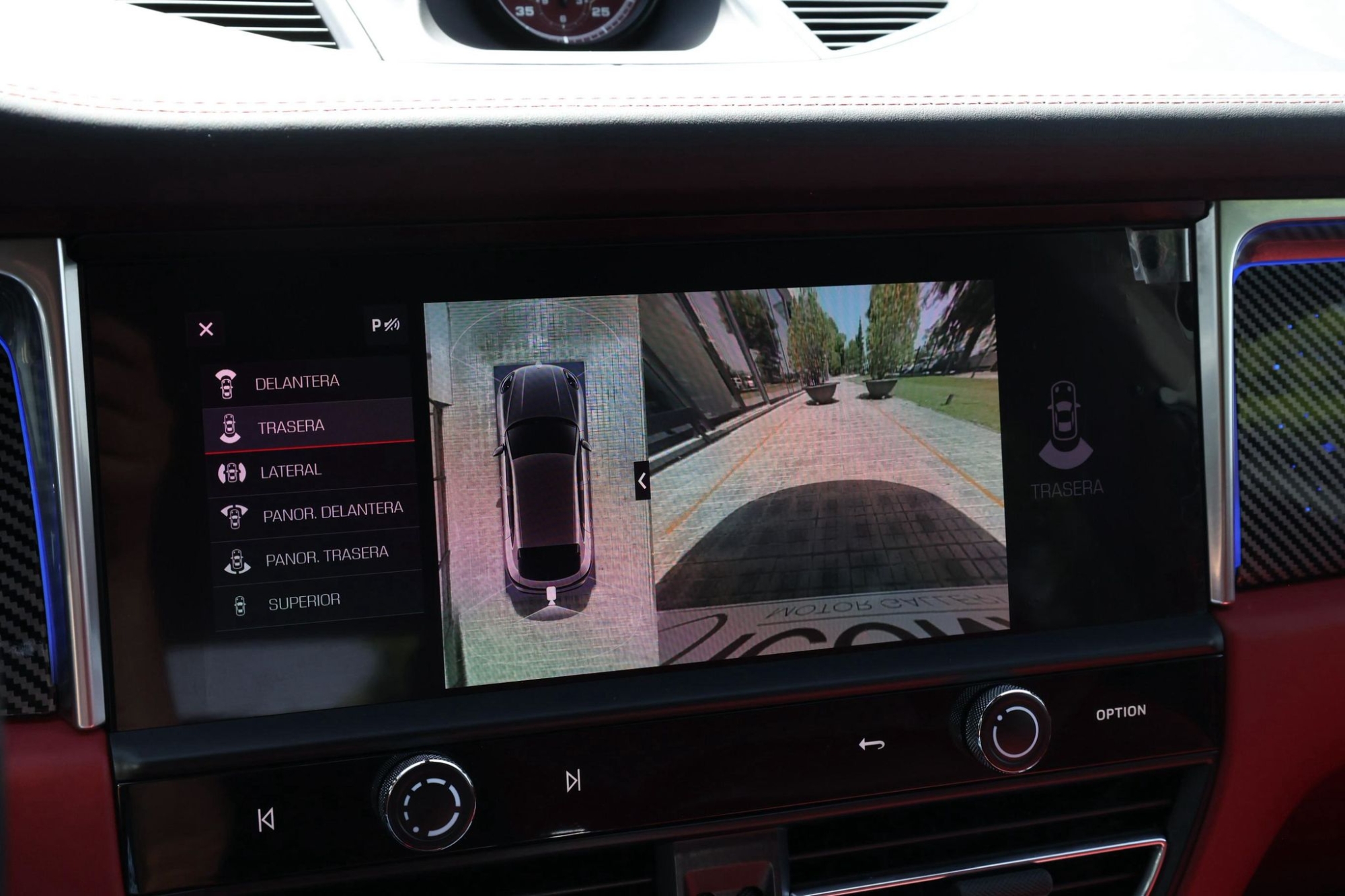 PORSCHE MACAN S