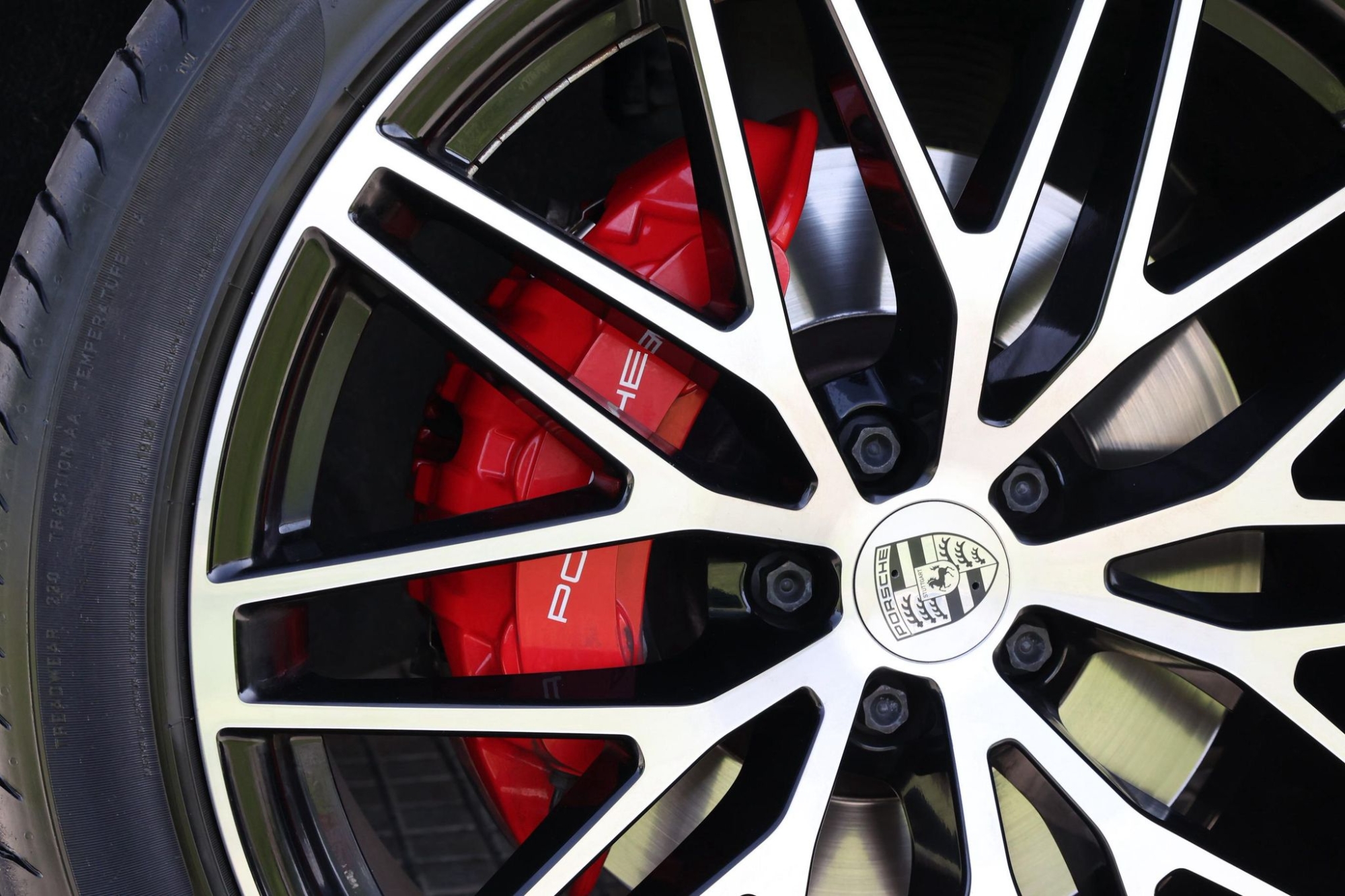 PORSCHE MACAN S