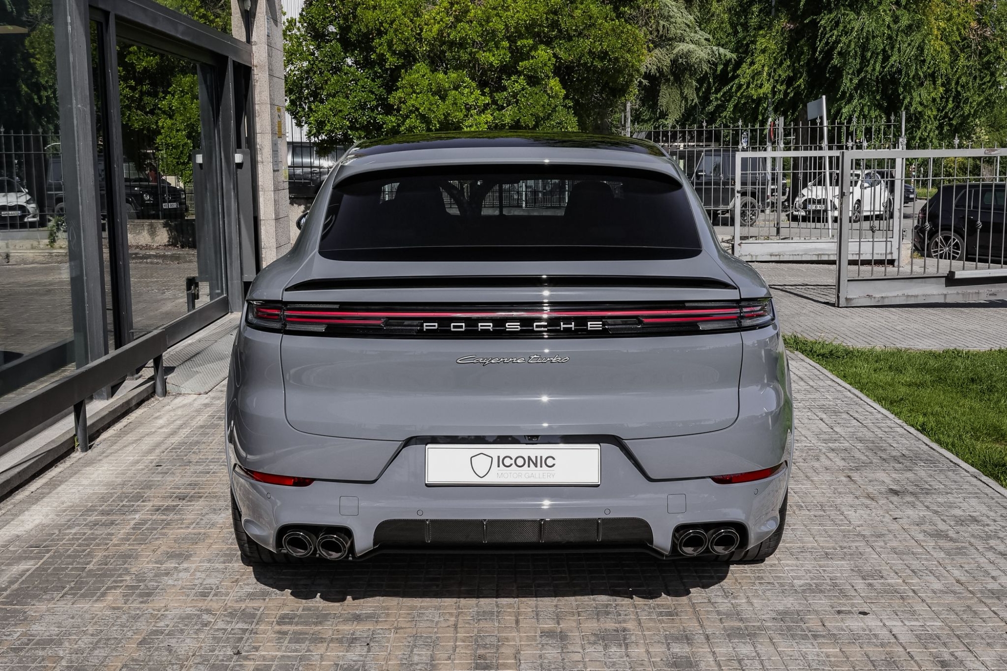 PORSCHE CAYENNE TURBO E-HYBRID COUPÉ