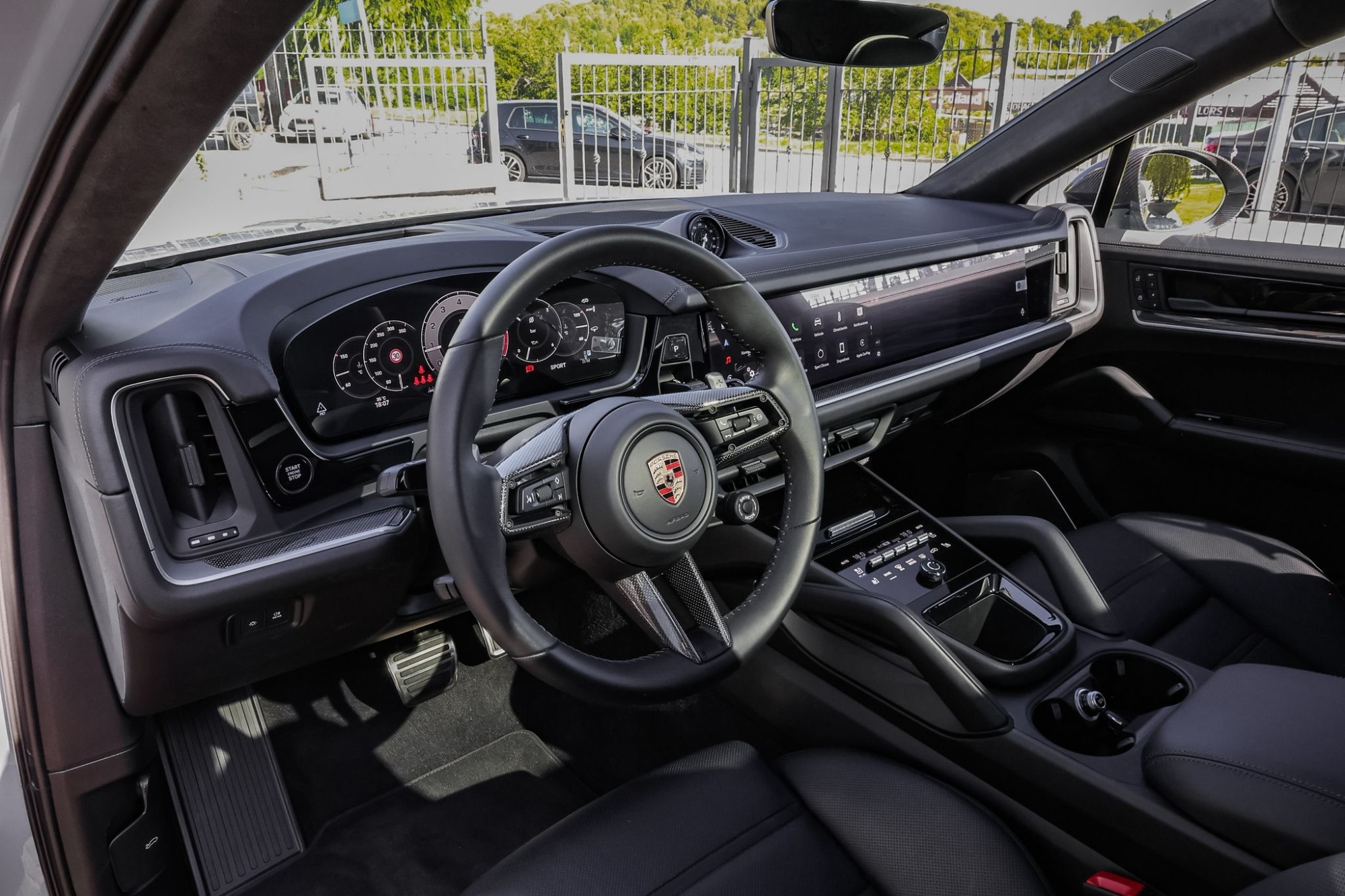 PORSCHE CAYENNE TURBO E-HYBRID COUPÉ
