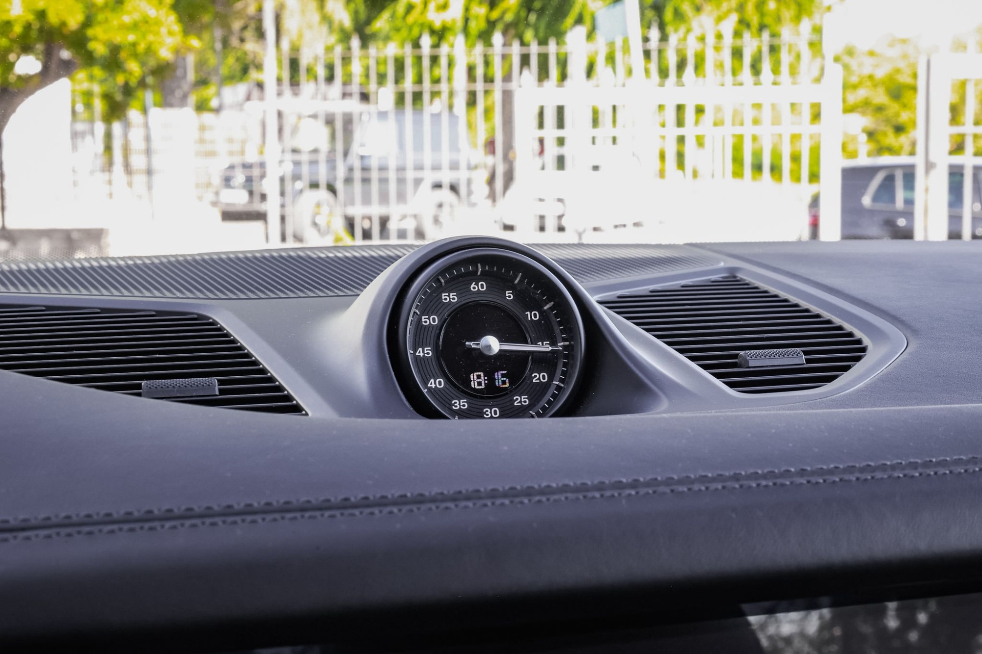 PORSCHE CAYENNE TURBO E-HYBRID COUPÉ