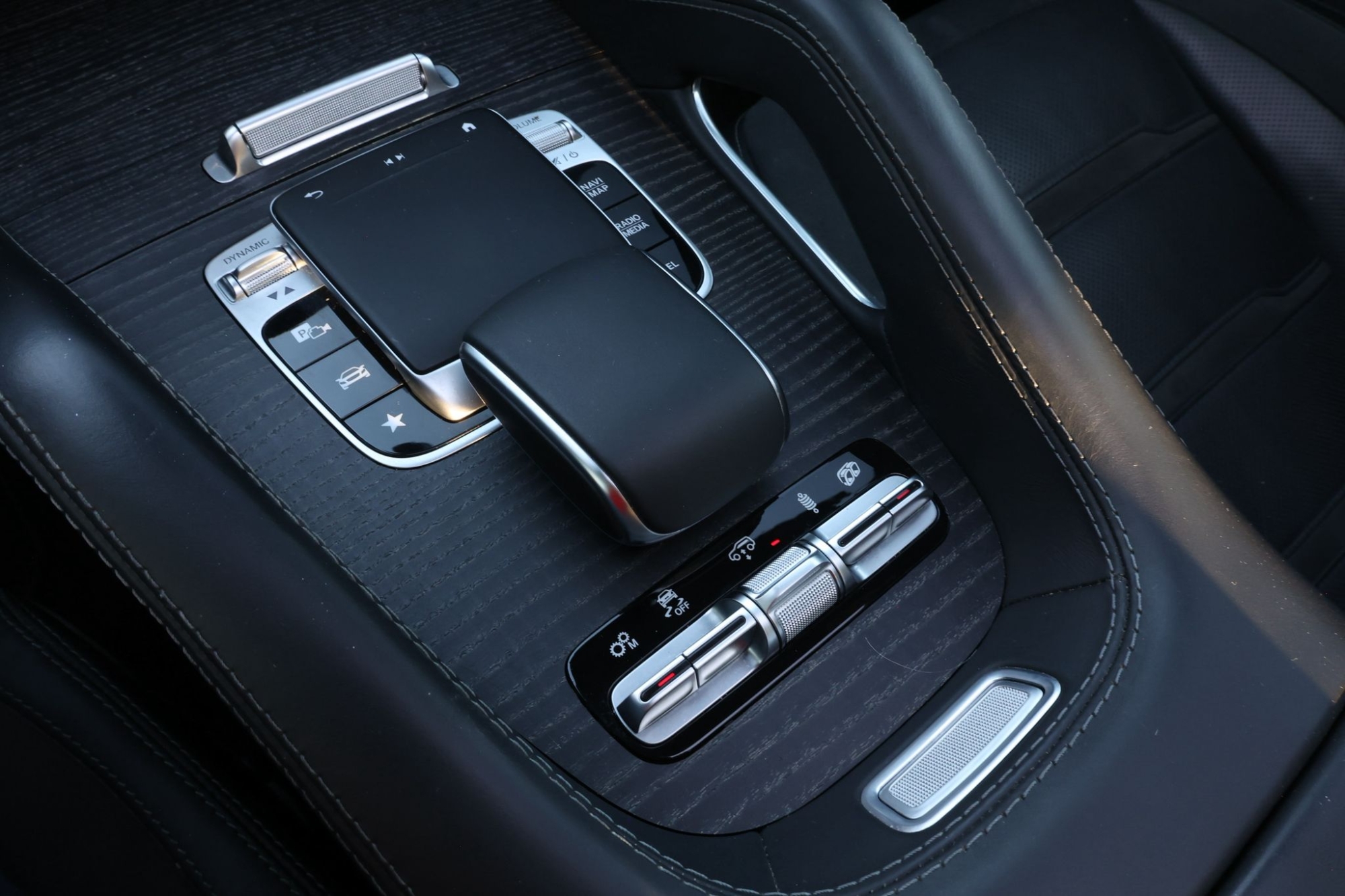 MERCEDES-BENZ AMG GLE 53 4MATIC+