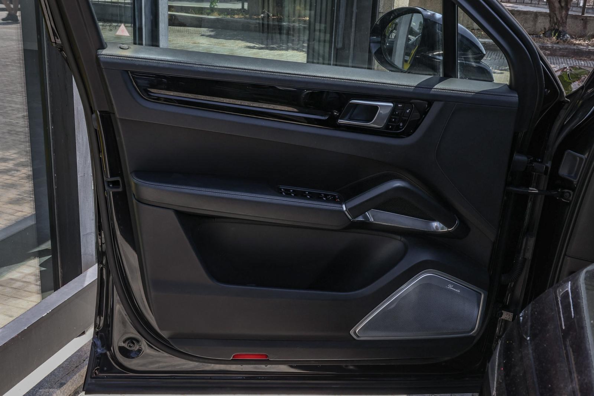 PORSCHE CAYENNE TURBO