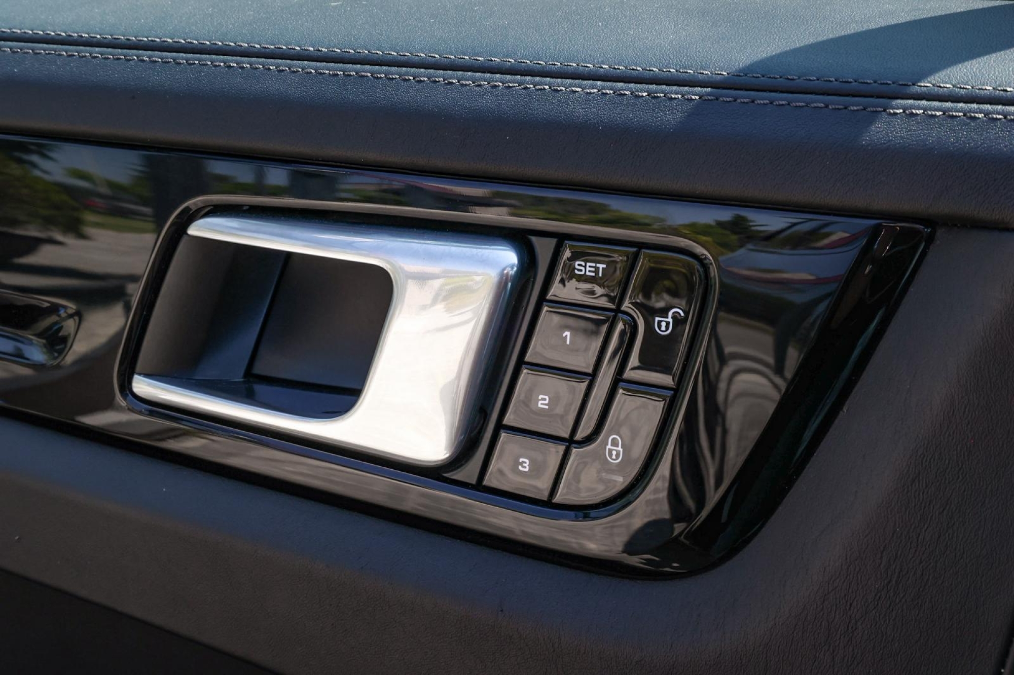 PORSCHE CAYENNE TURBO
