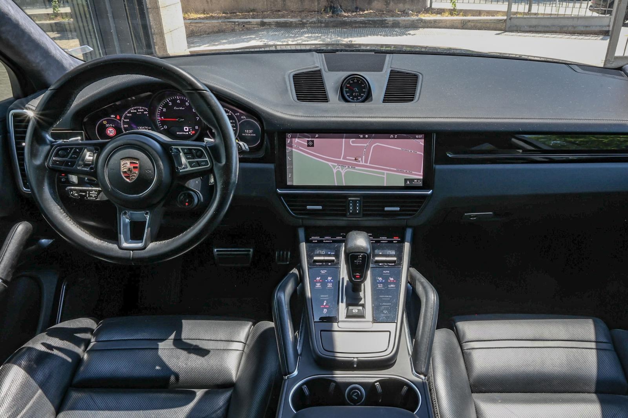 PORSCHE CAYENNE TURBO