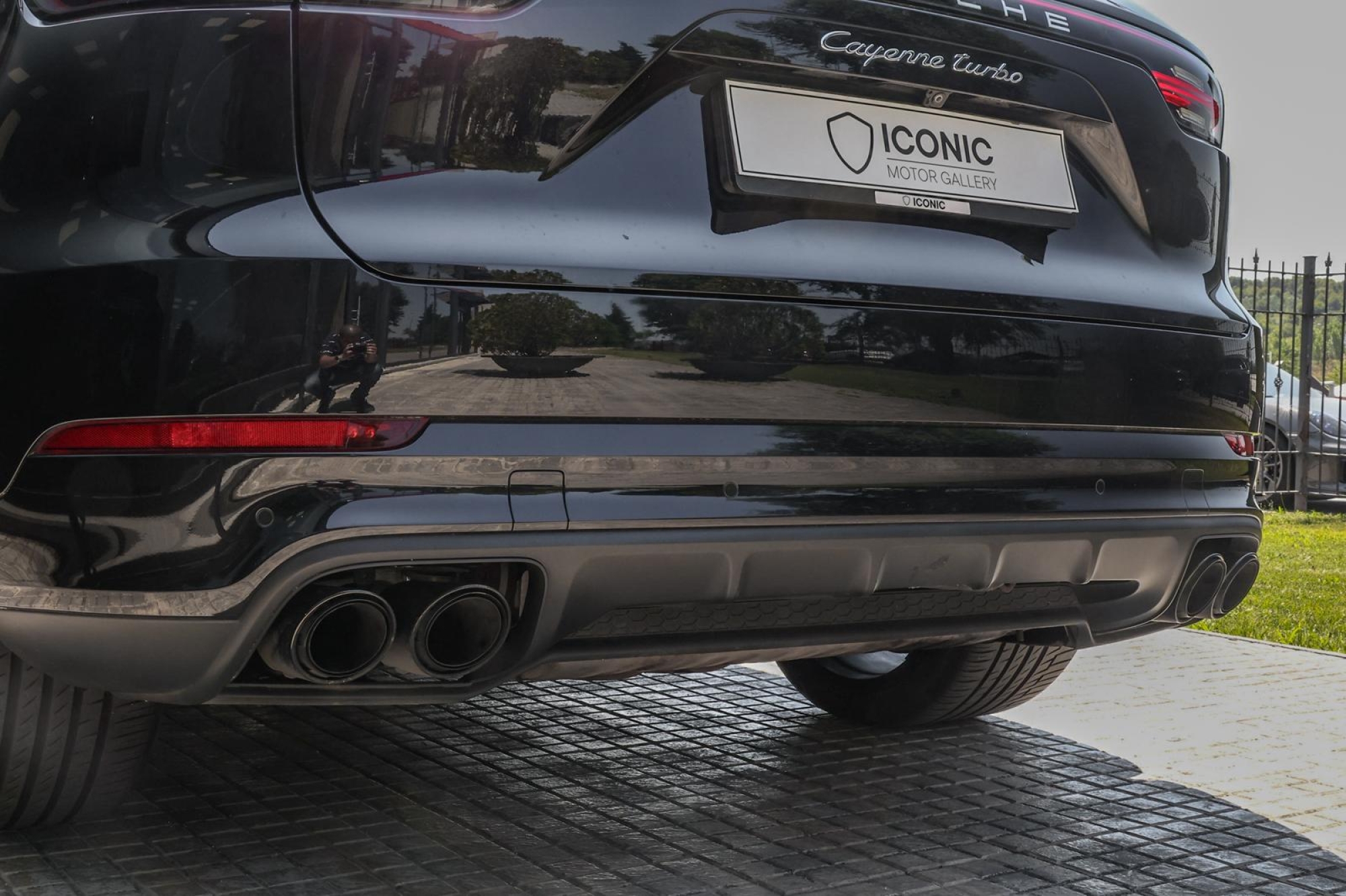 PORSCHE CAYENNE TURBO