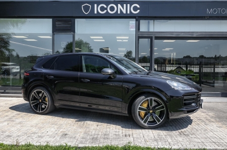PORSCHE CAYENNE TURBO