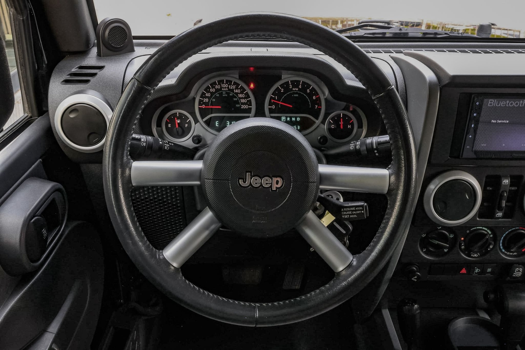 JEEP WRANGLER SAHARA