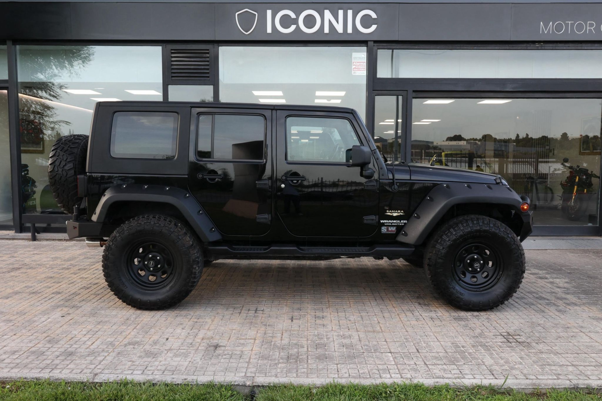 JEEP WRANGLER SAHARA