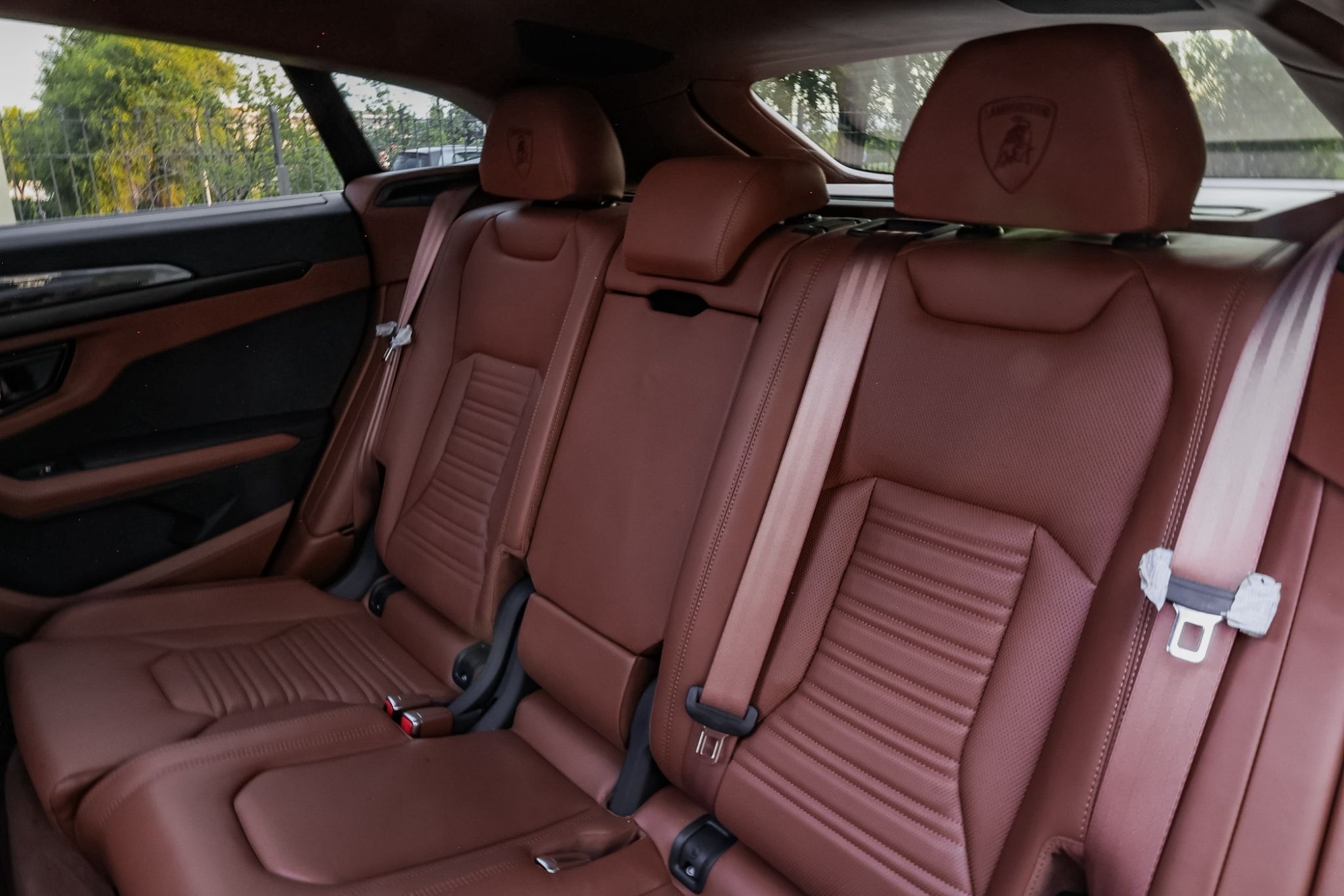 LAMBORGHINI URUS SE