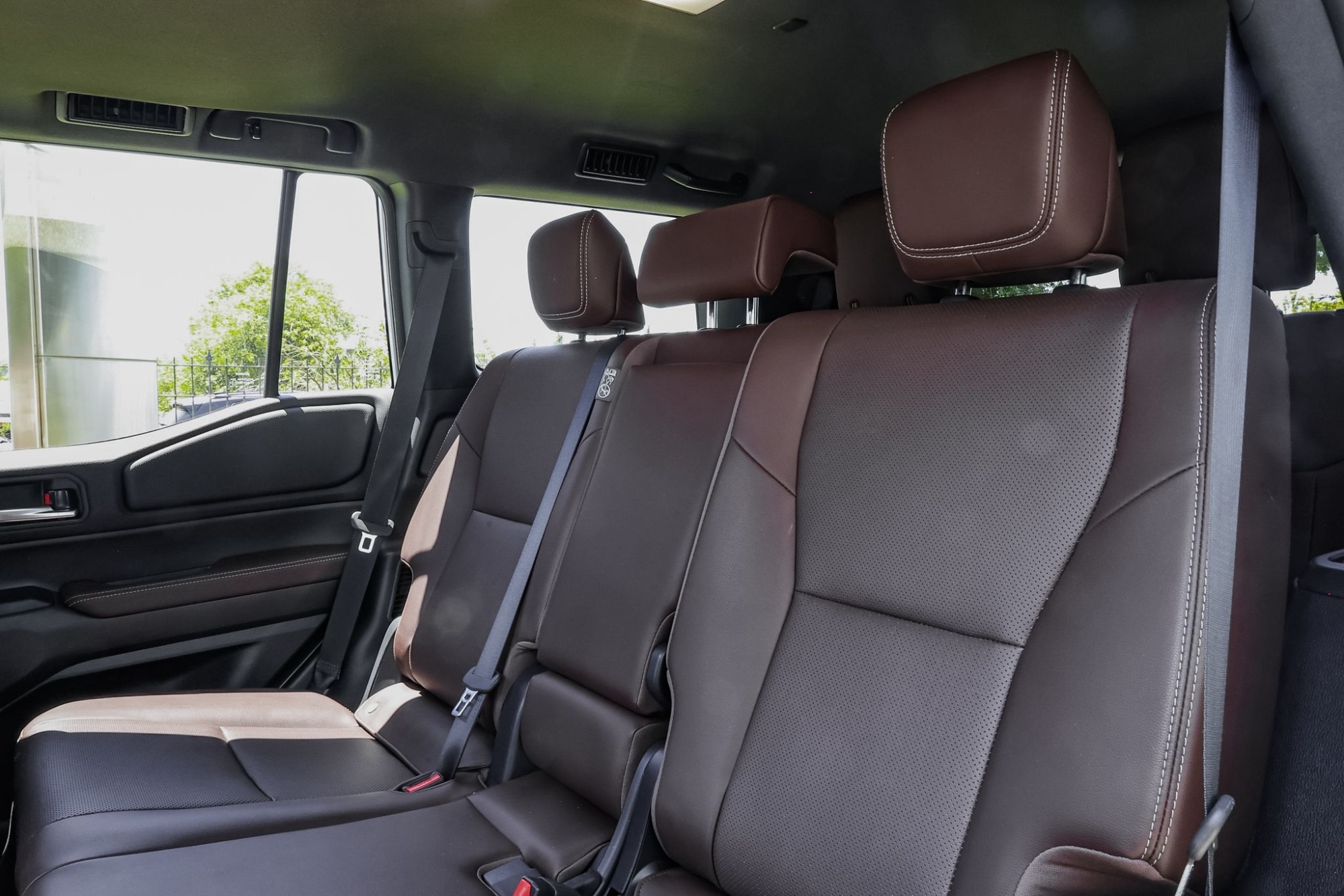 TOYOTA LAND CRUISER MILD-HYBRID VX-L 