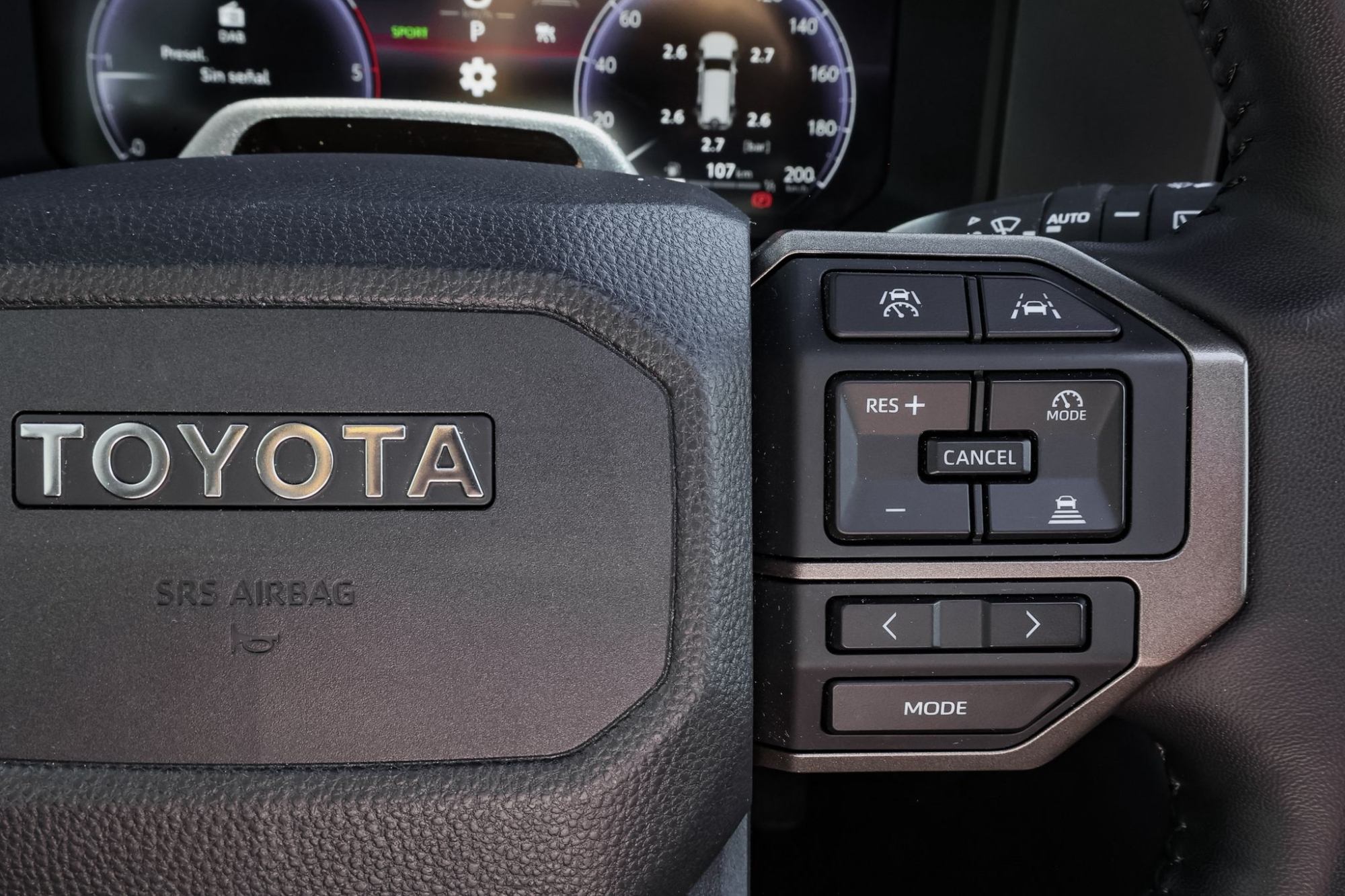 TOYOTA LAND CRUISER MILD-HYBRID VX-L 