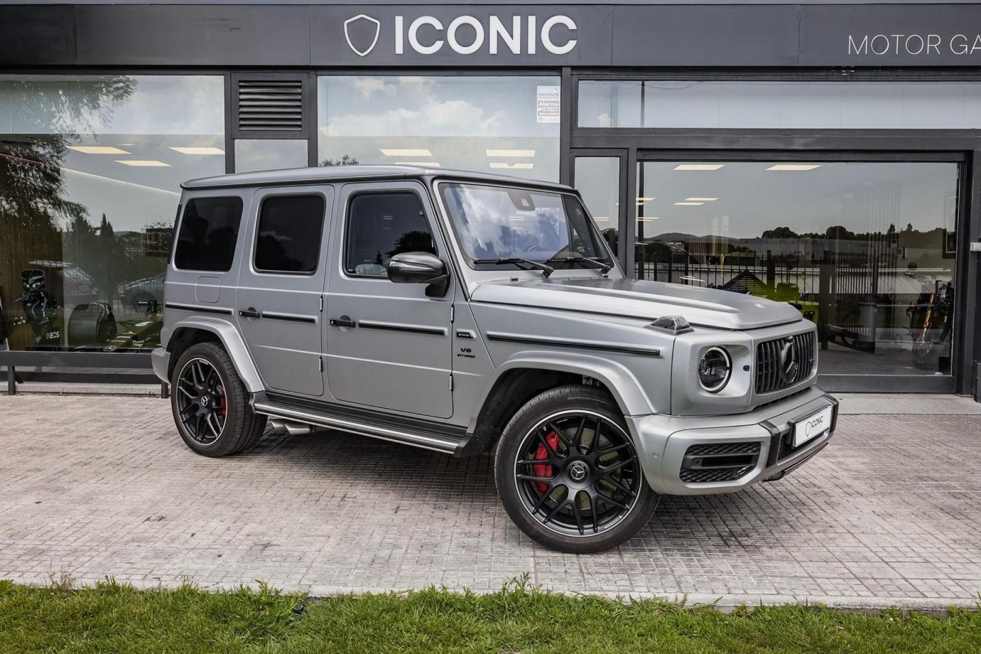 MERCEDES-BENZ G63 AMG
