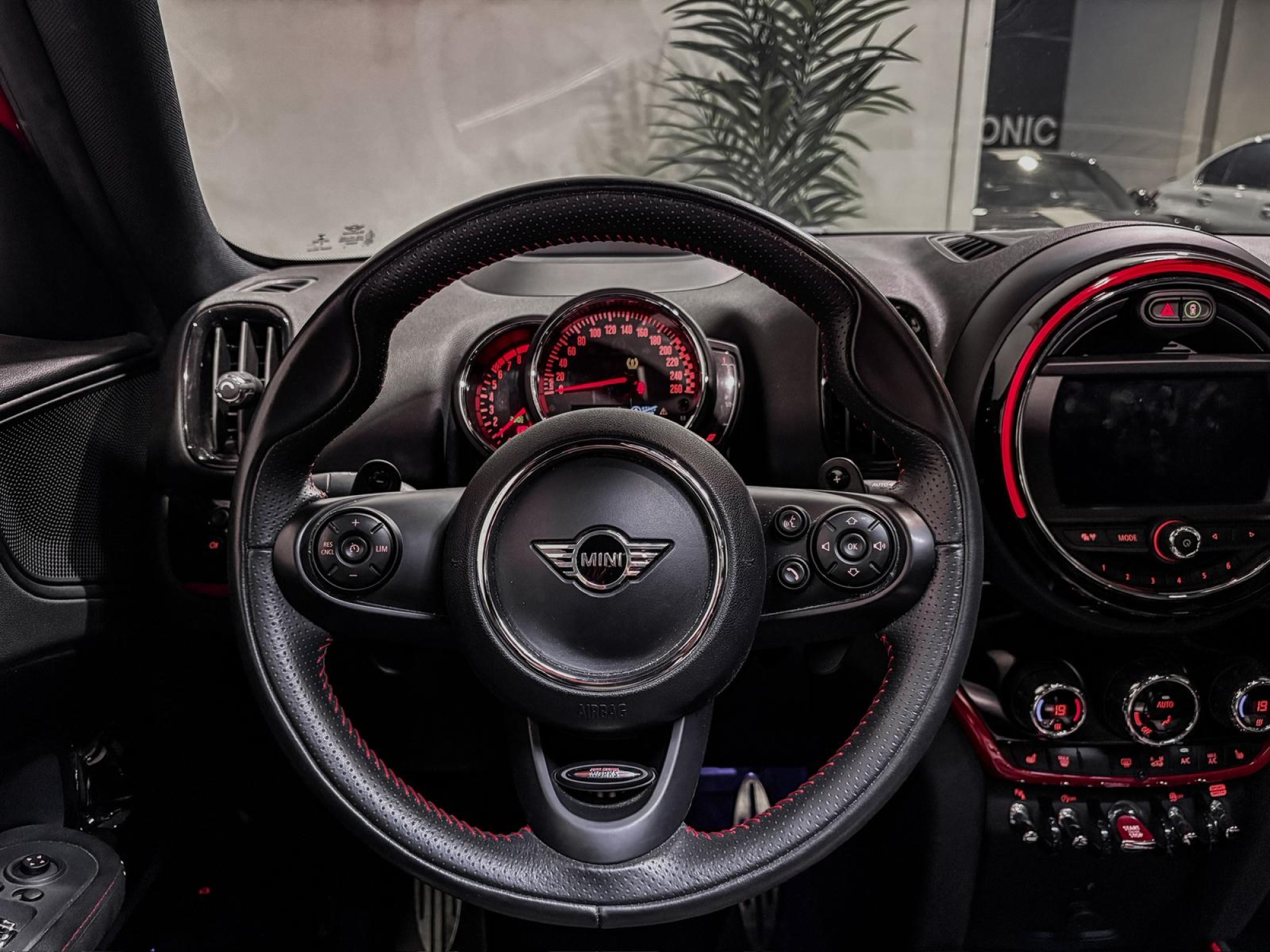 MINI COUNTRYMAN JOHN COOPER WORKS