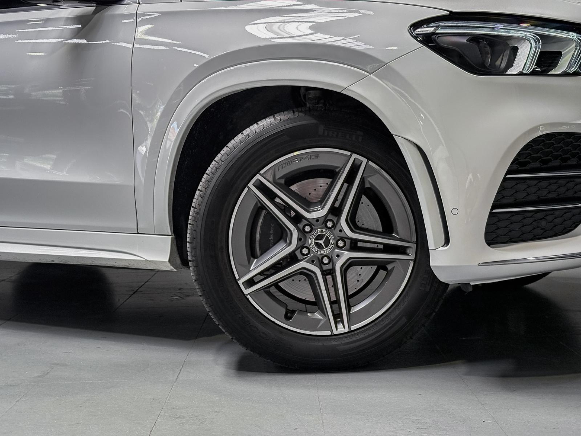 MERCEDES GLE 300d 4MATIC