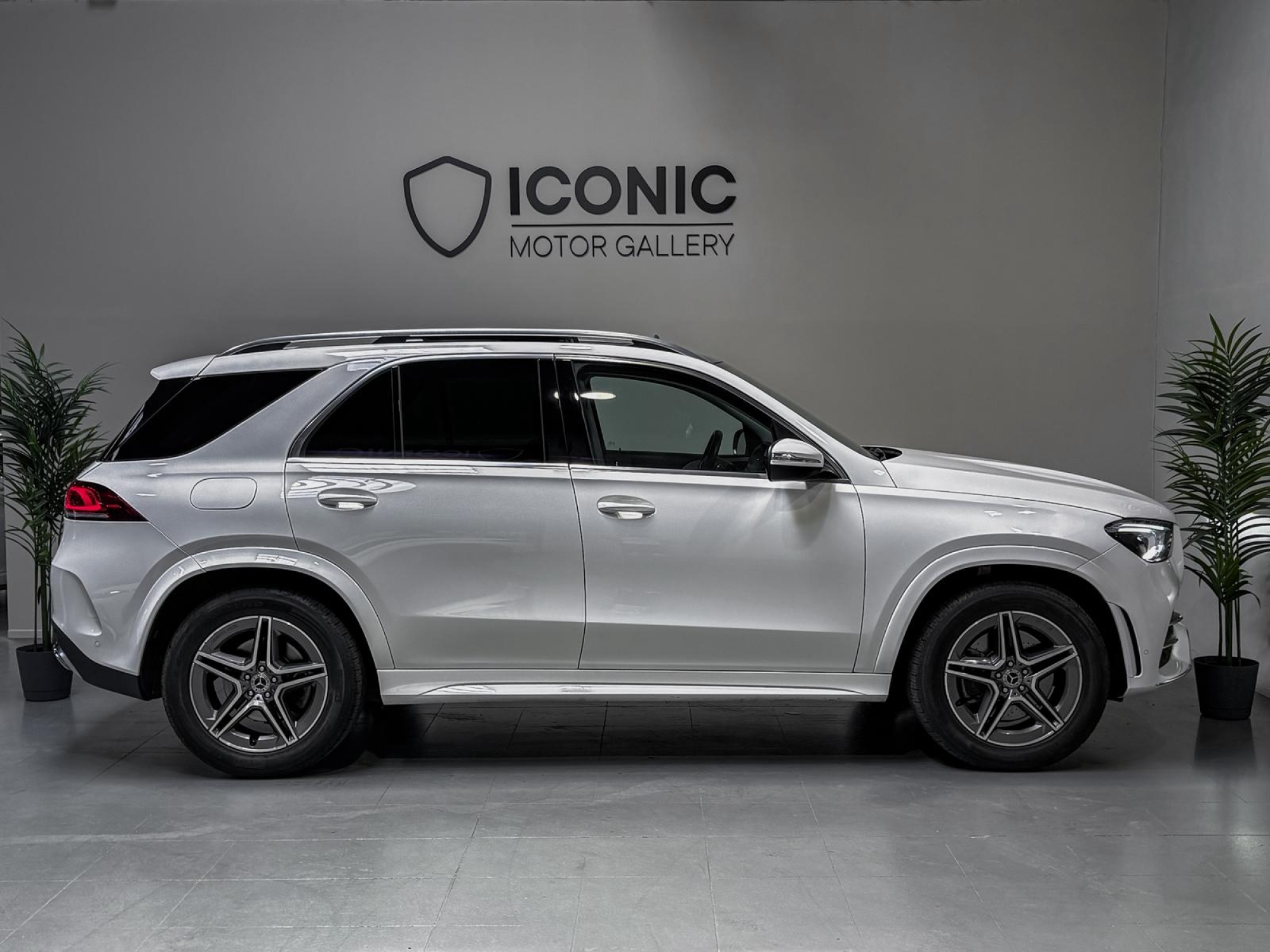 MERCEDES GLE 300d 4MATIC