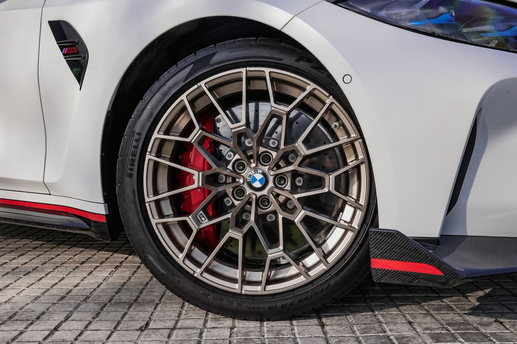 BMW M3 CS