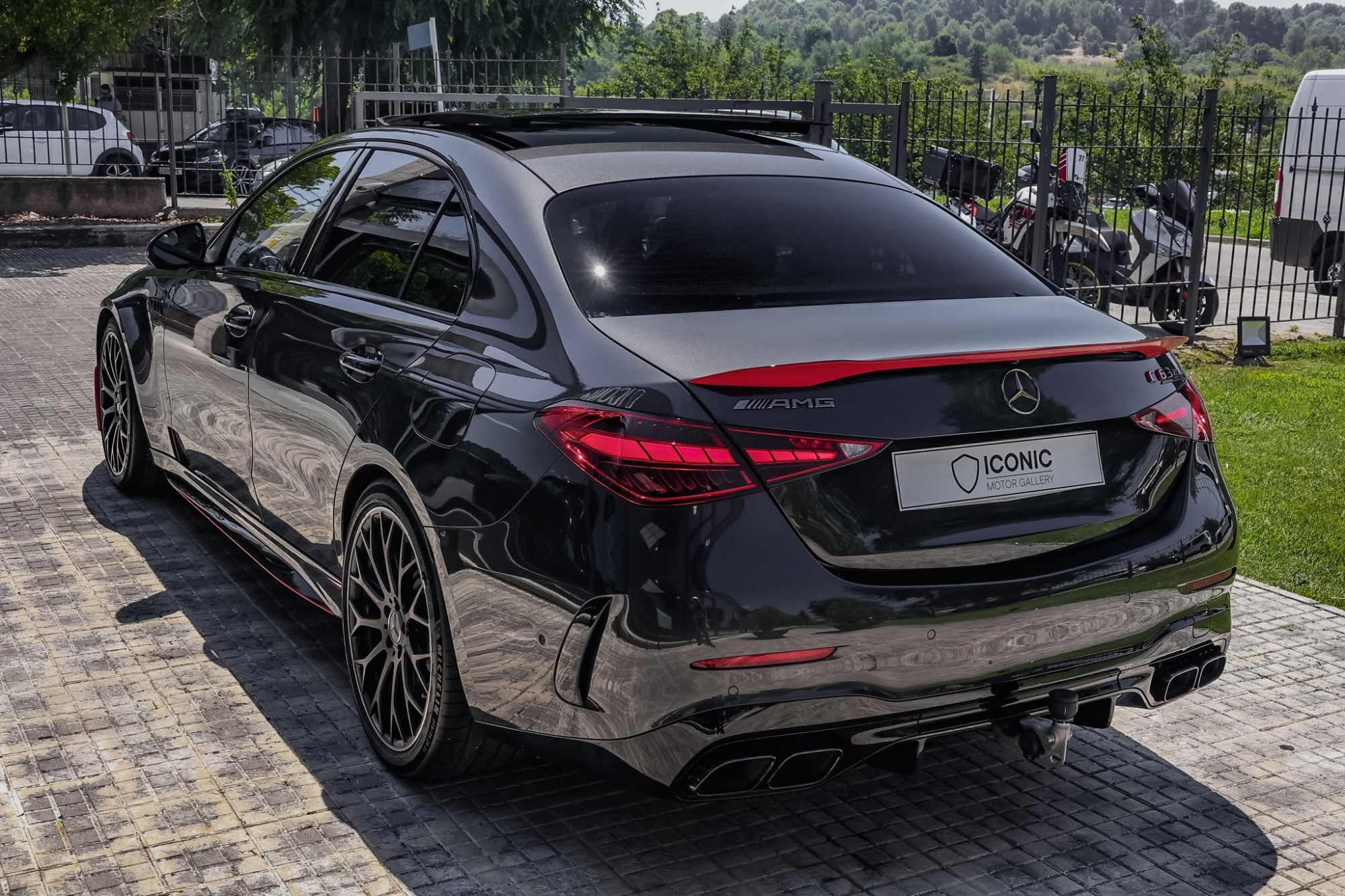 MERCEDES-BENZ AMG C63 S E 4MATIC+