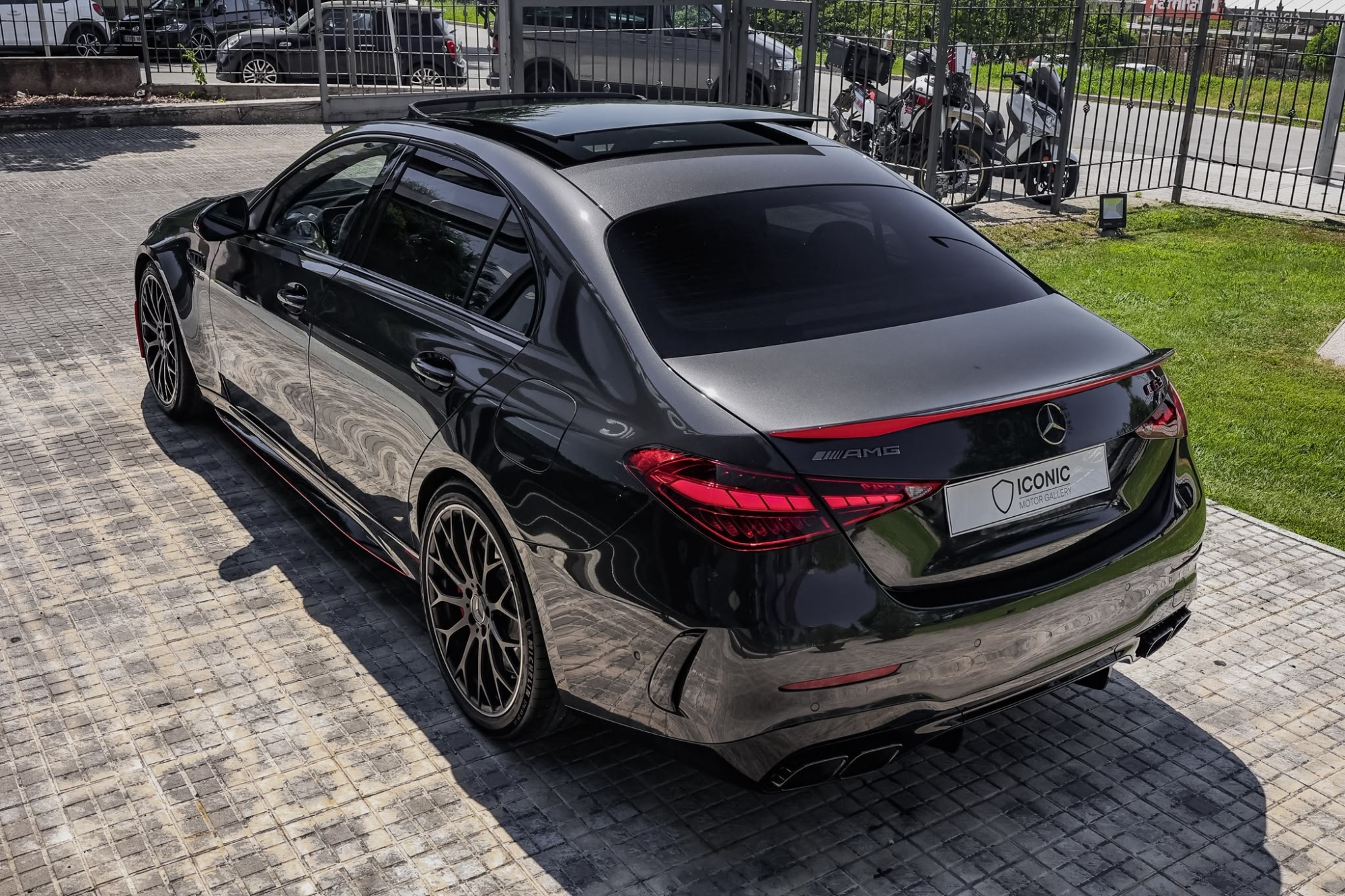 MERCEDES-BENZ AMG C63 S E 4MATIC+