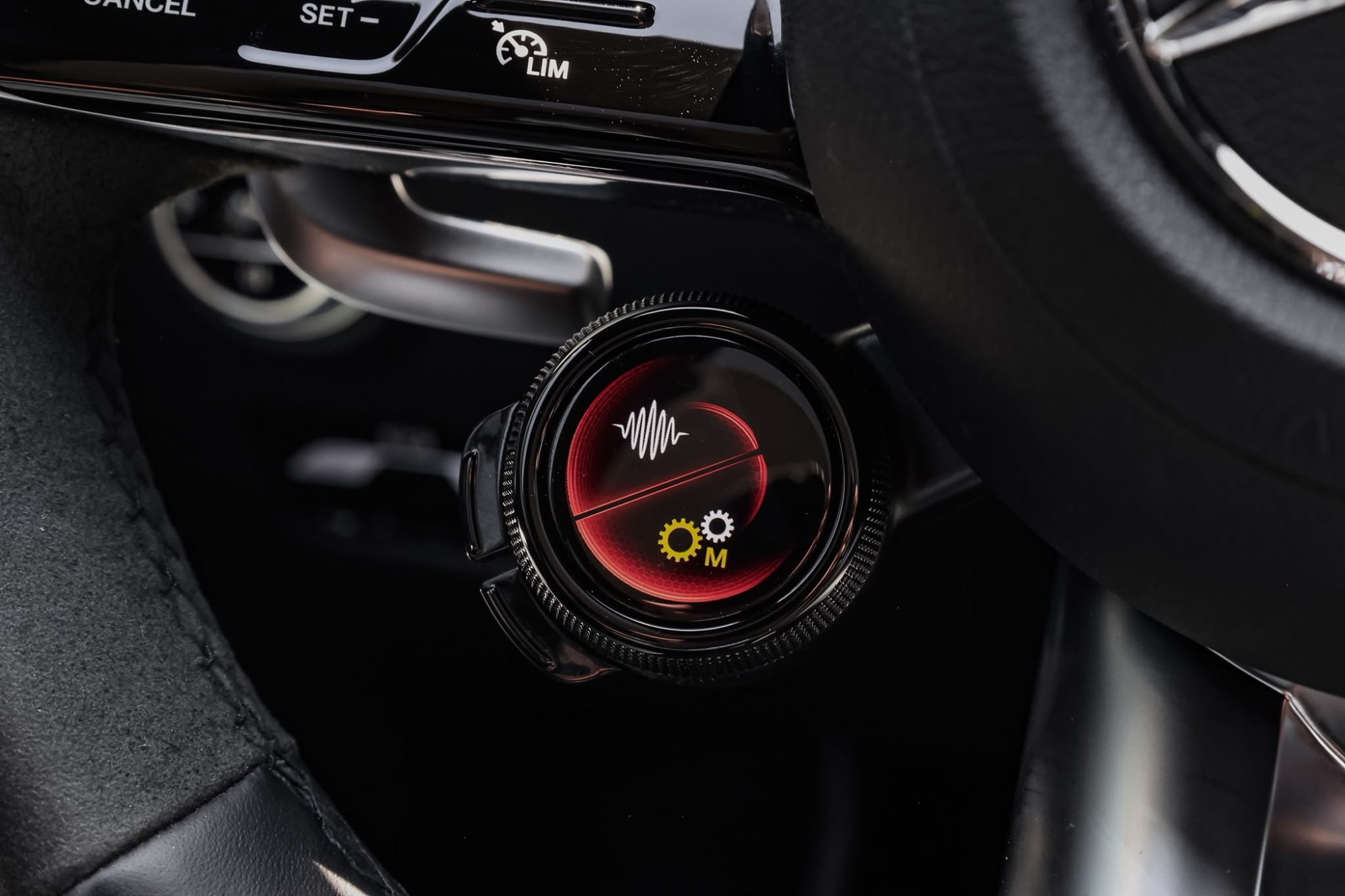 MERCEDES-BENZ AMG C63 S E 4MATIC+