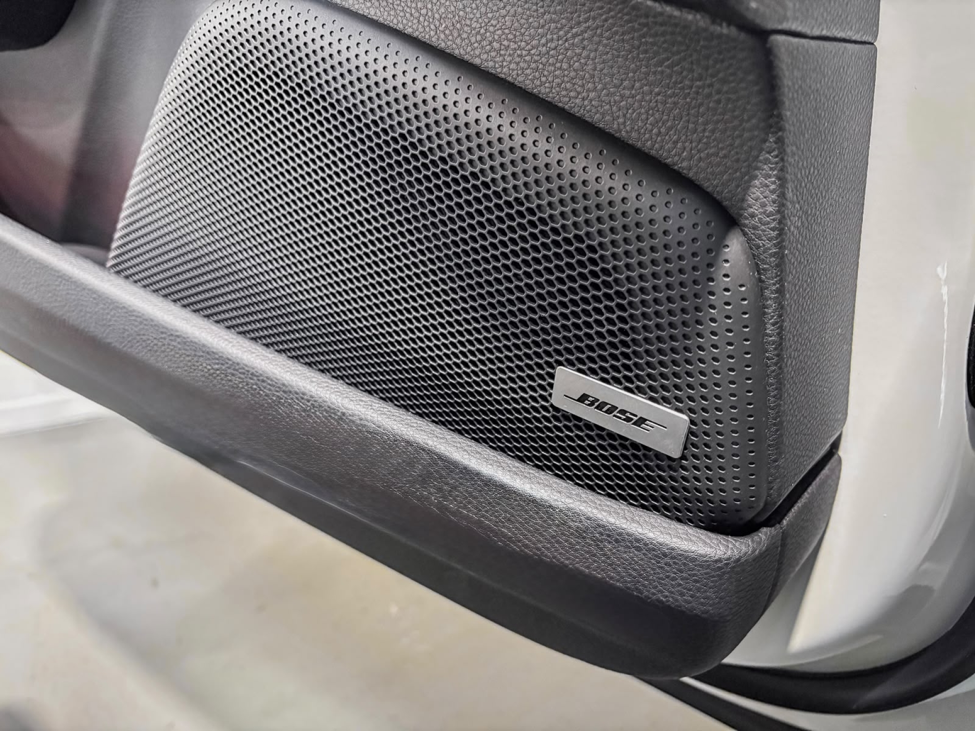 PORSCHE PANAMERA 4 E-HYBRID