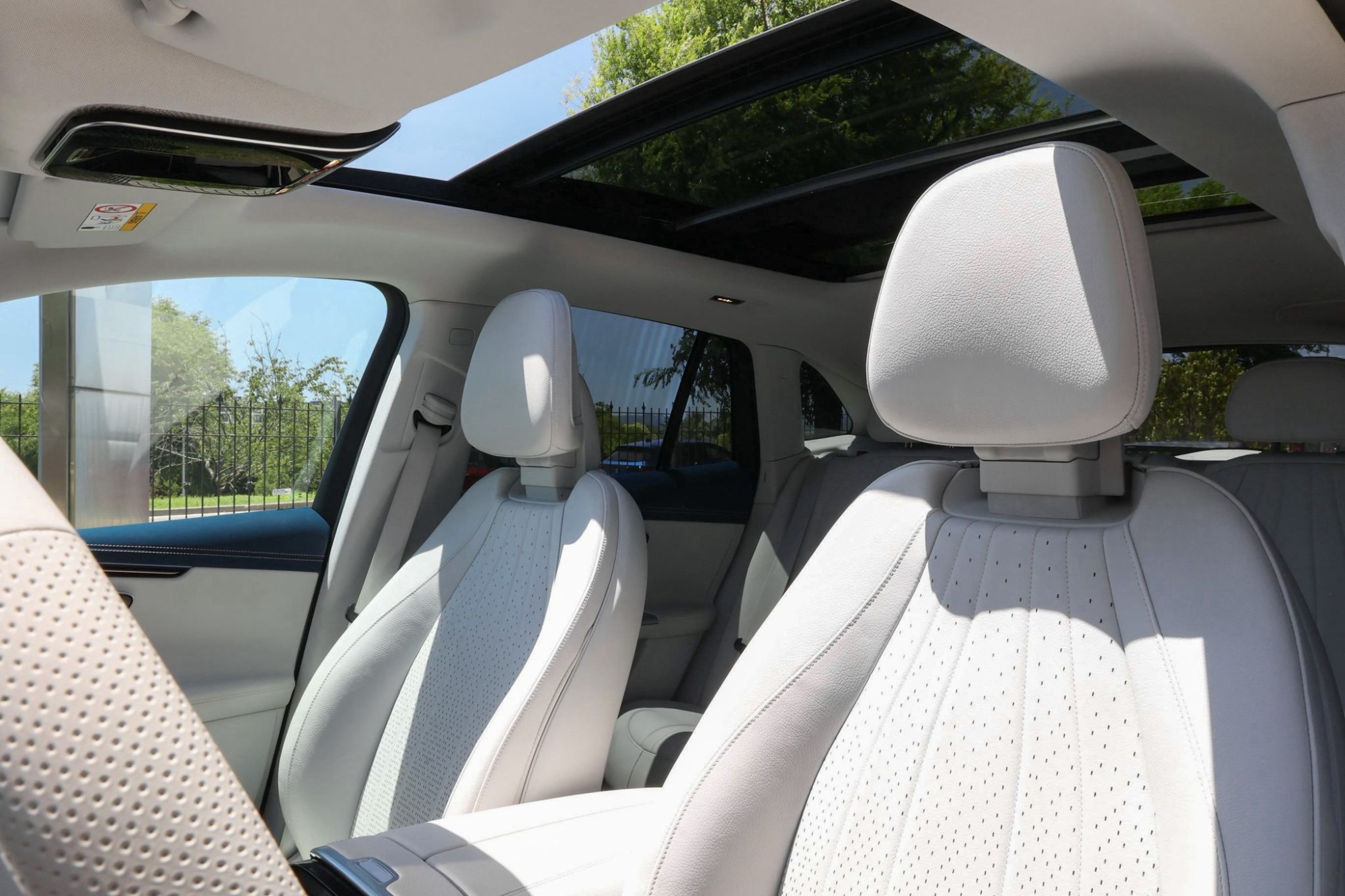 MERCEDES-BENZ EQE 350 4MATIC SUV
