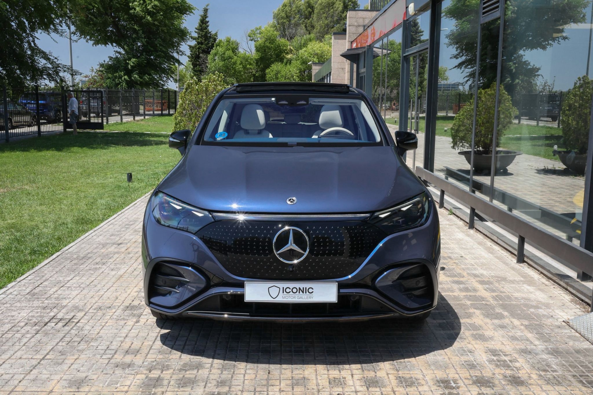 MERCEDES-BENZ EQE 350 4MATIC SUV