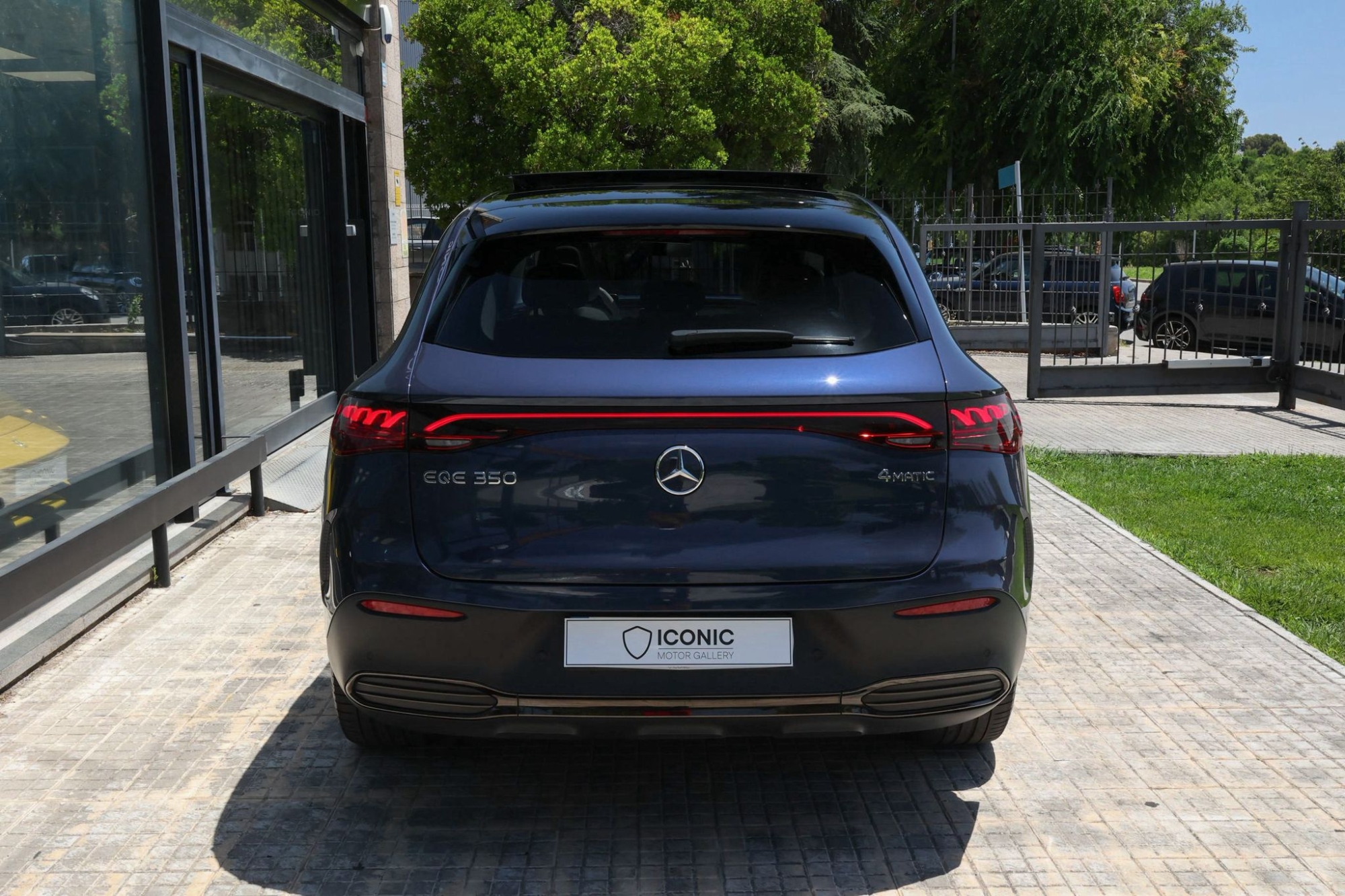 MERCEDES-BENZ EQE 350 4MATIC SUV