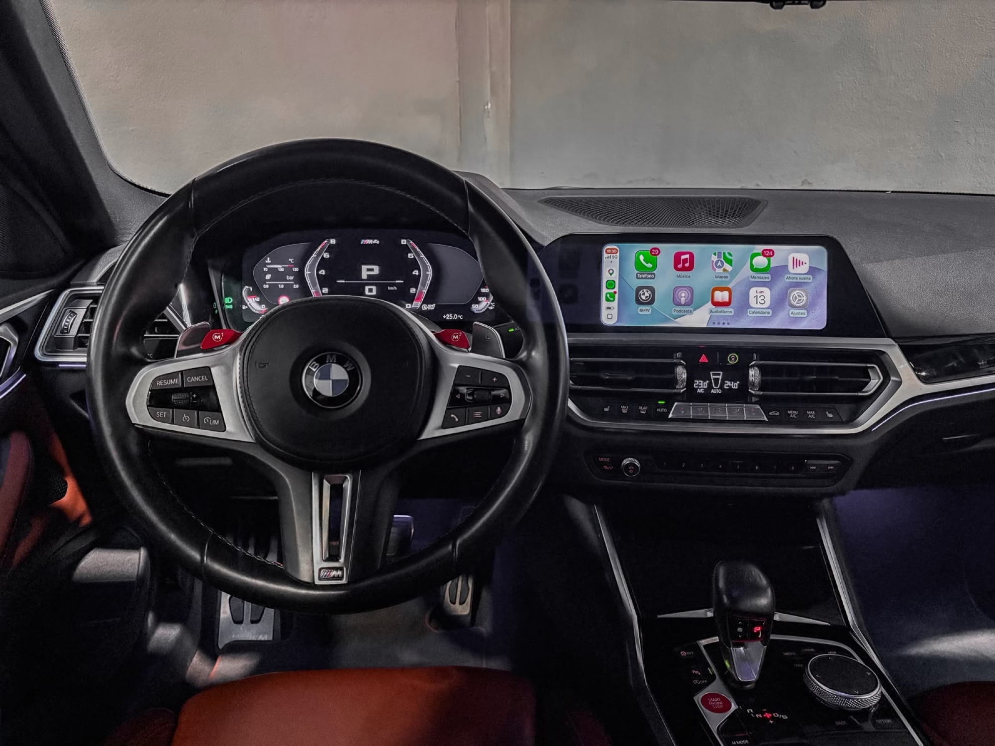 BMW M4 COMPETITION 