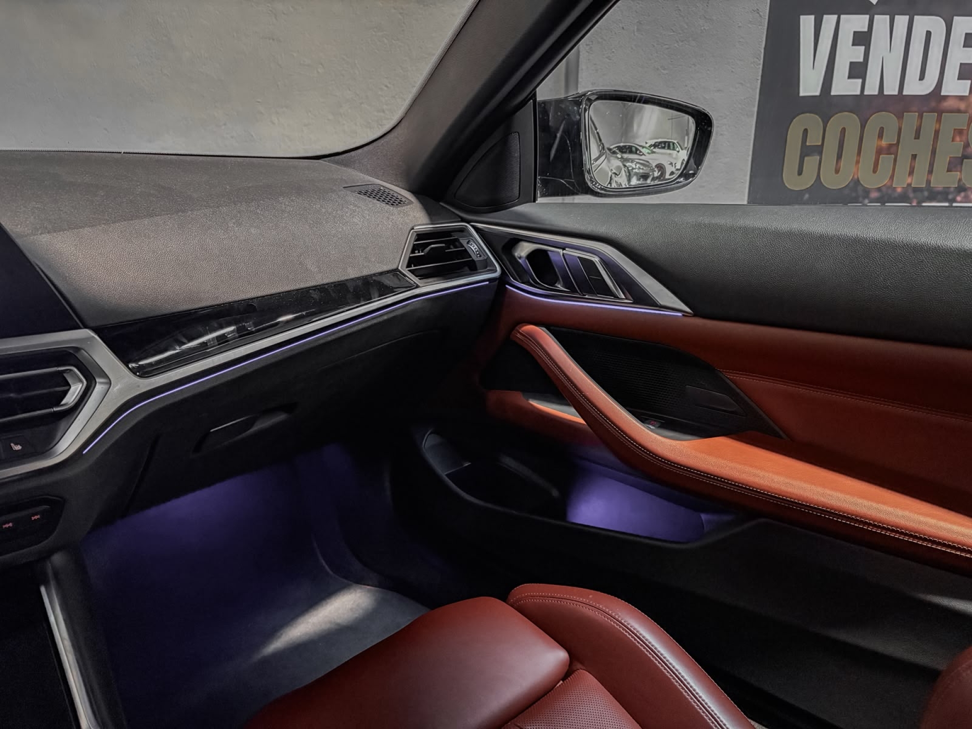 BMW M4 COMPETITION 