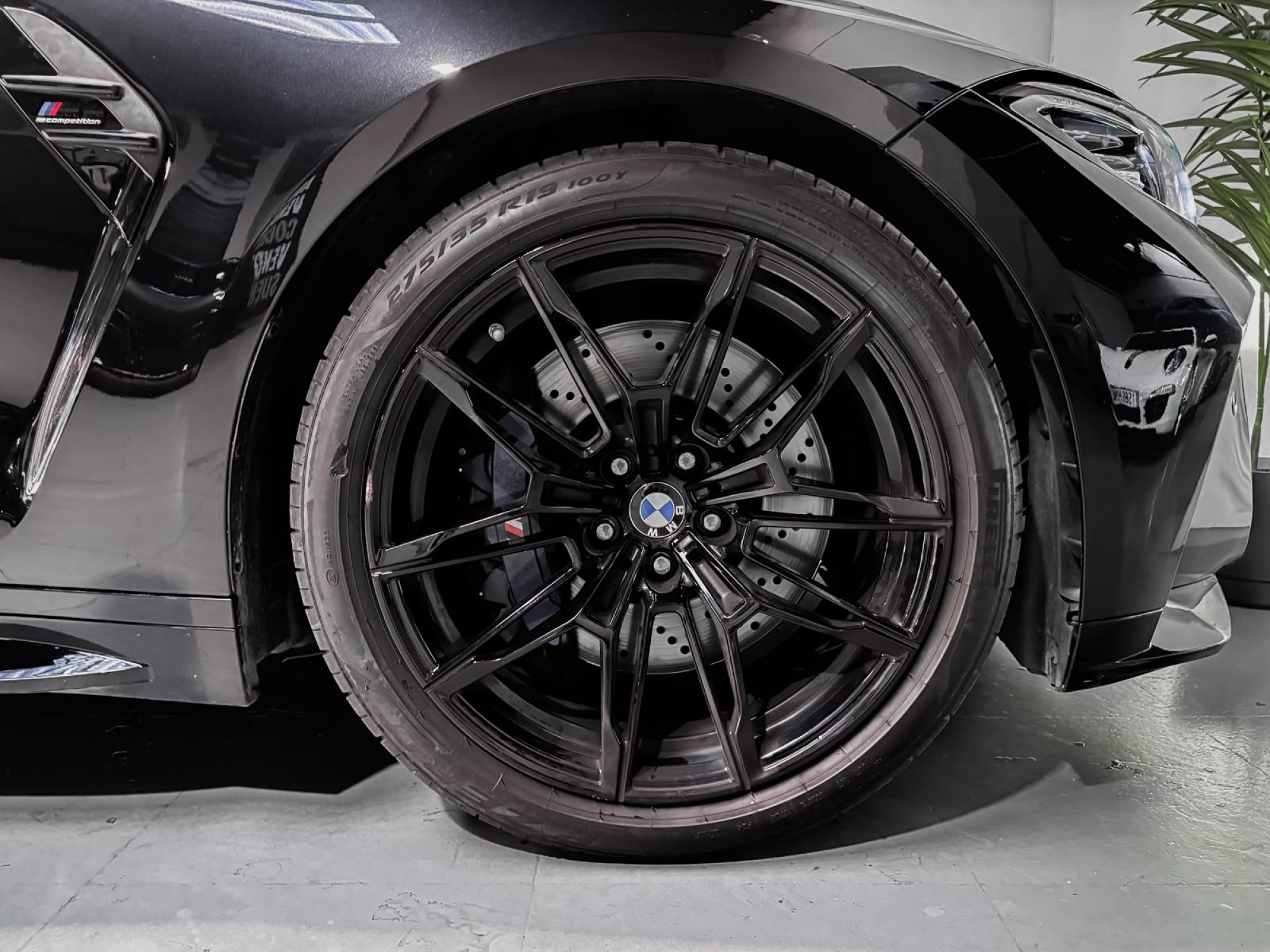 BMW M4 COMPETITION 