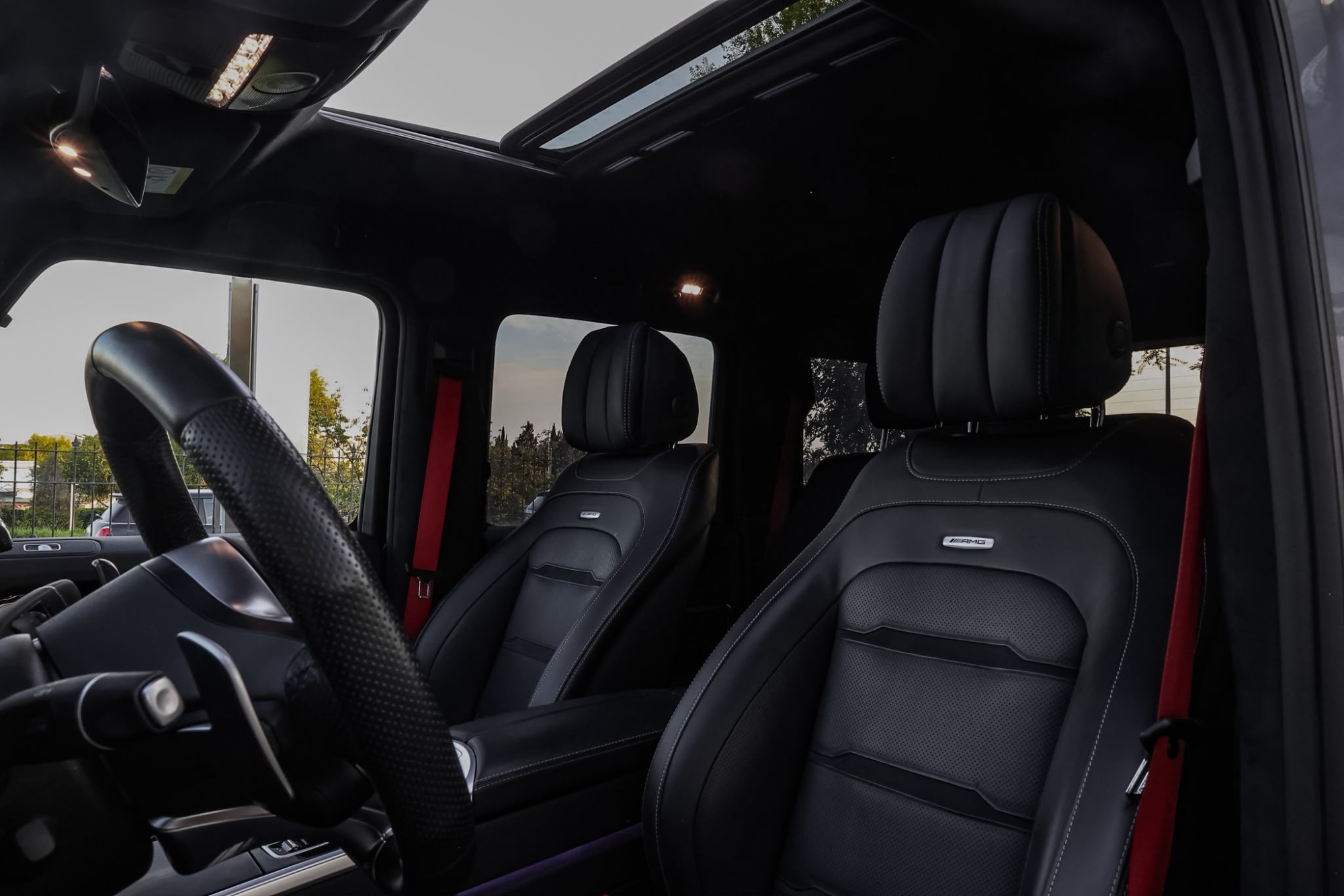 MERCEDES-BENZ G63 AMG