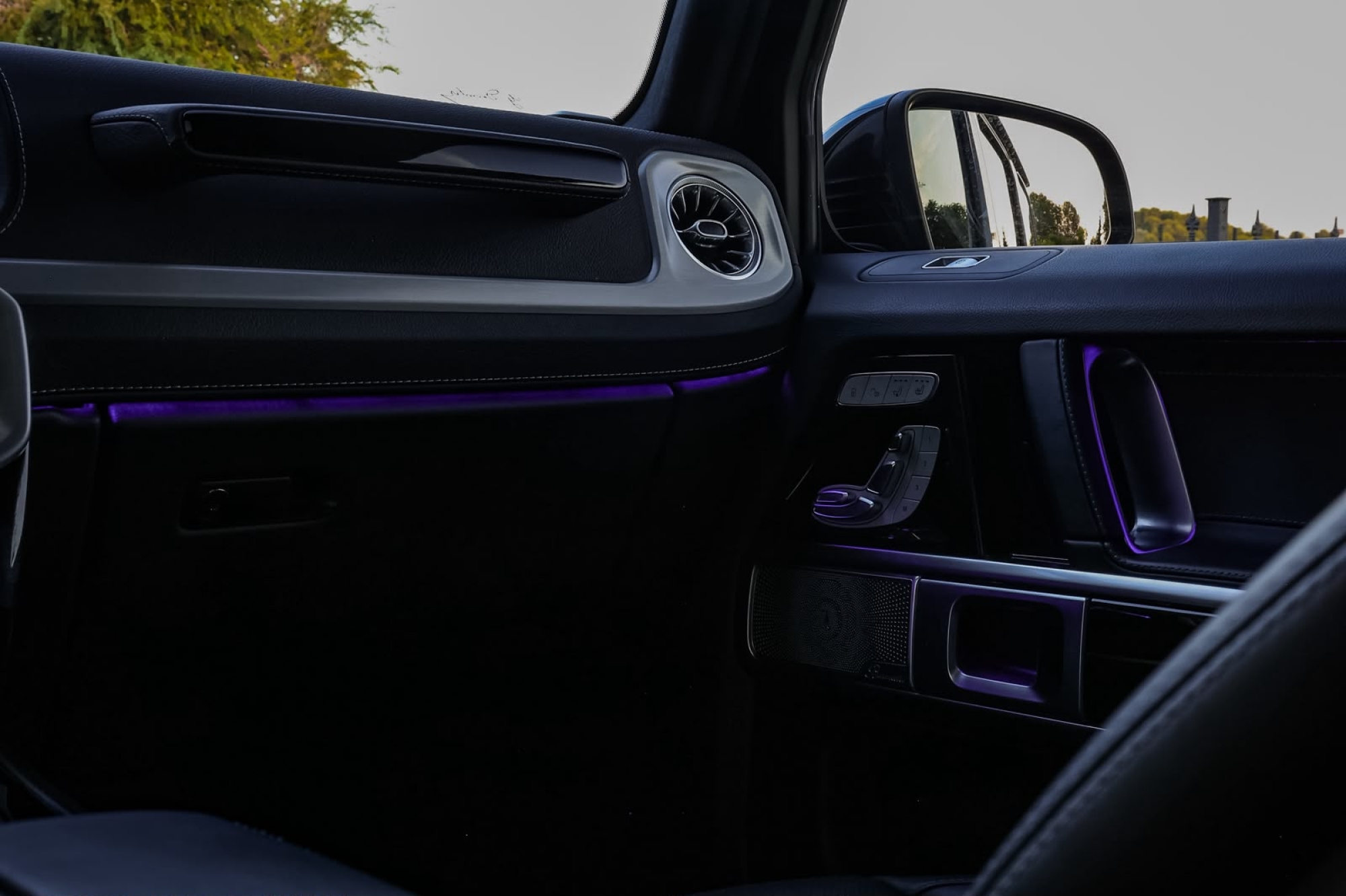 MERCEDES-BENZ G63 AMG