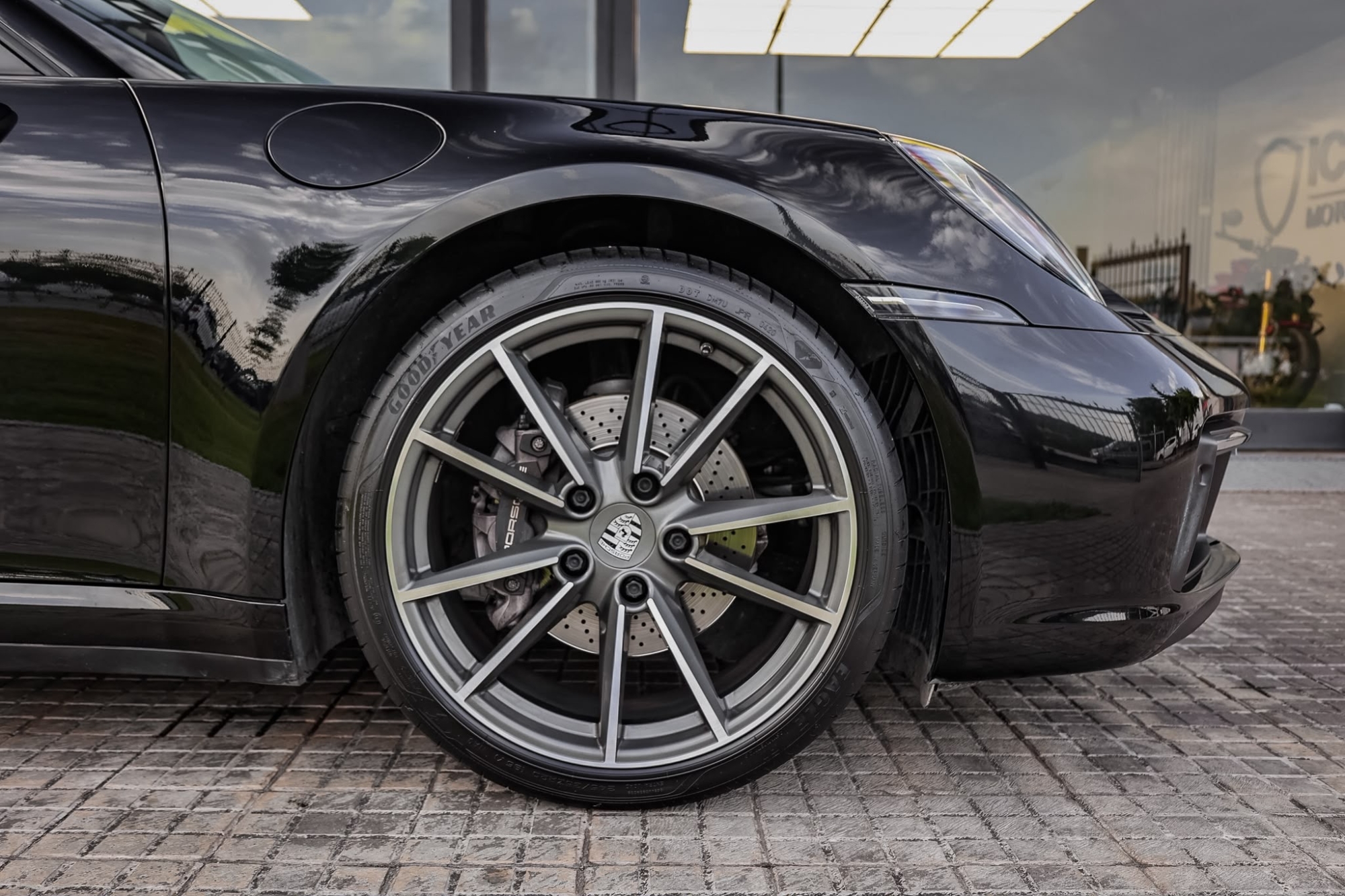 PORSCHE 911 992 CARRERA CABRIO