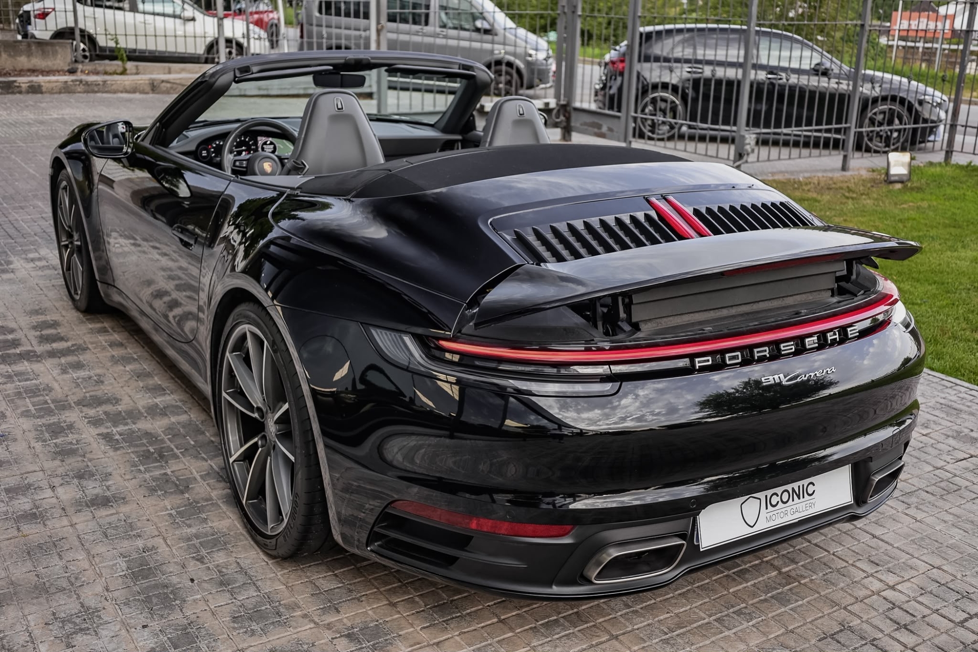 PORSCHE 911 992 CARRERA CABRIO