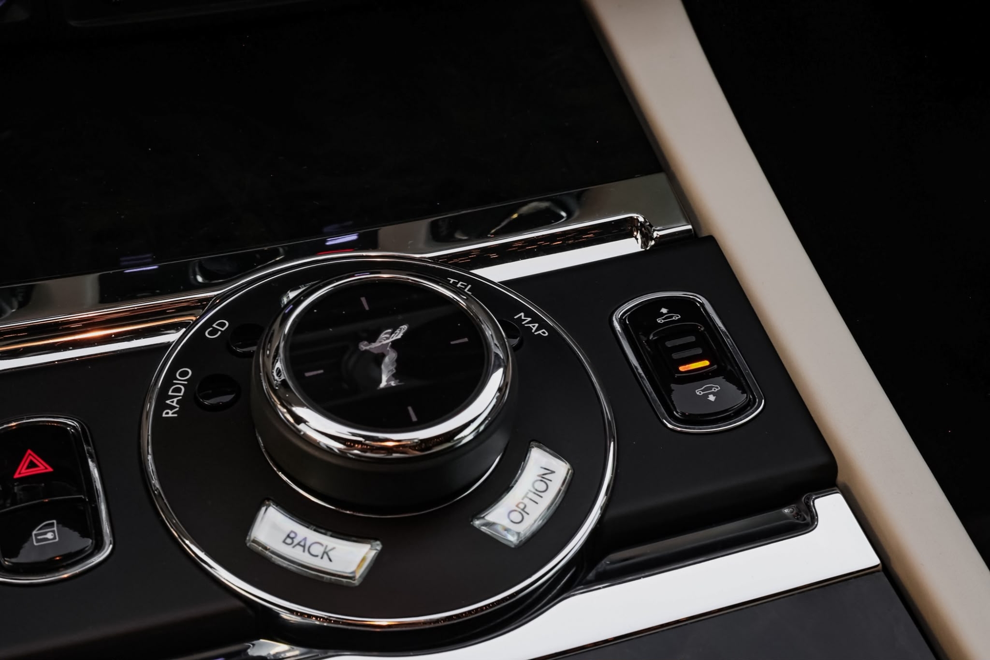 ROLLS-ROYCE WRAITH