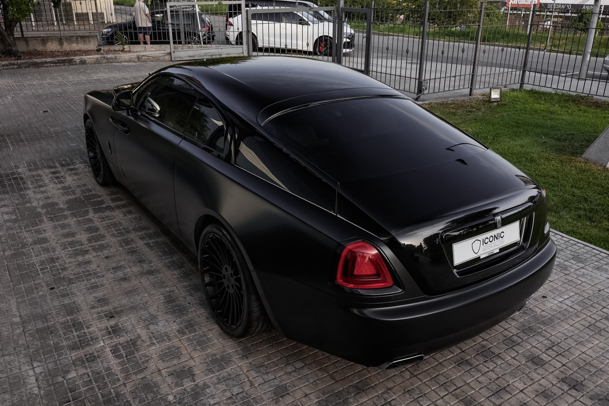 ROLLS-ROYCE WRAITH