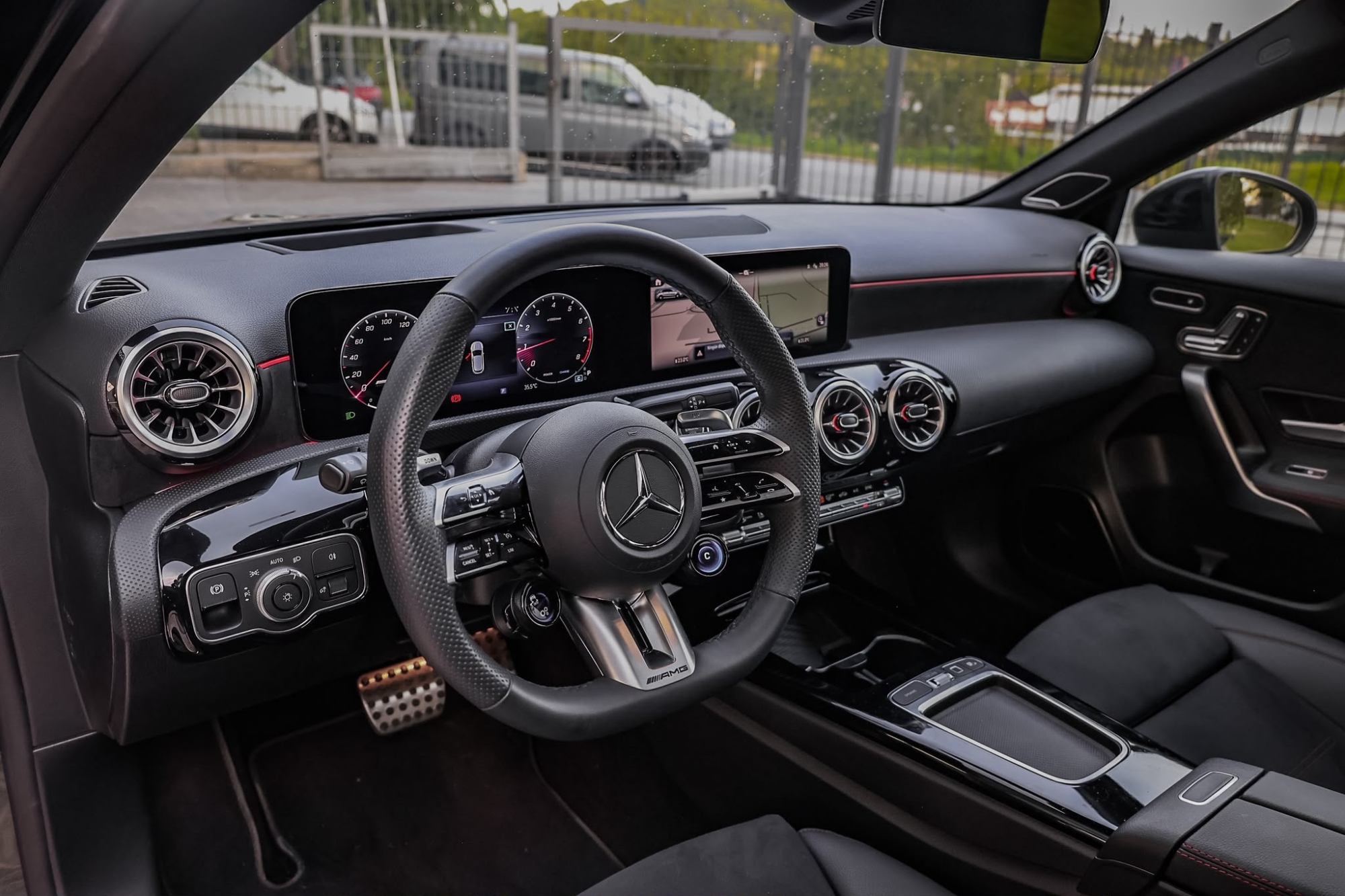 MERCEDES-BENZ  A35 AMG