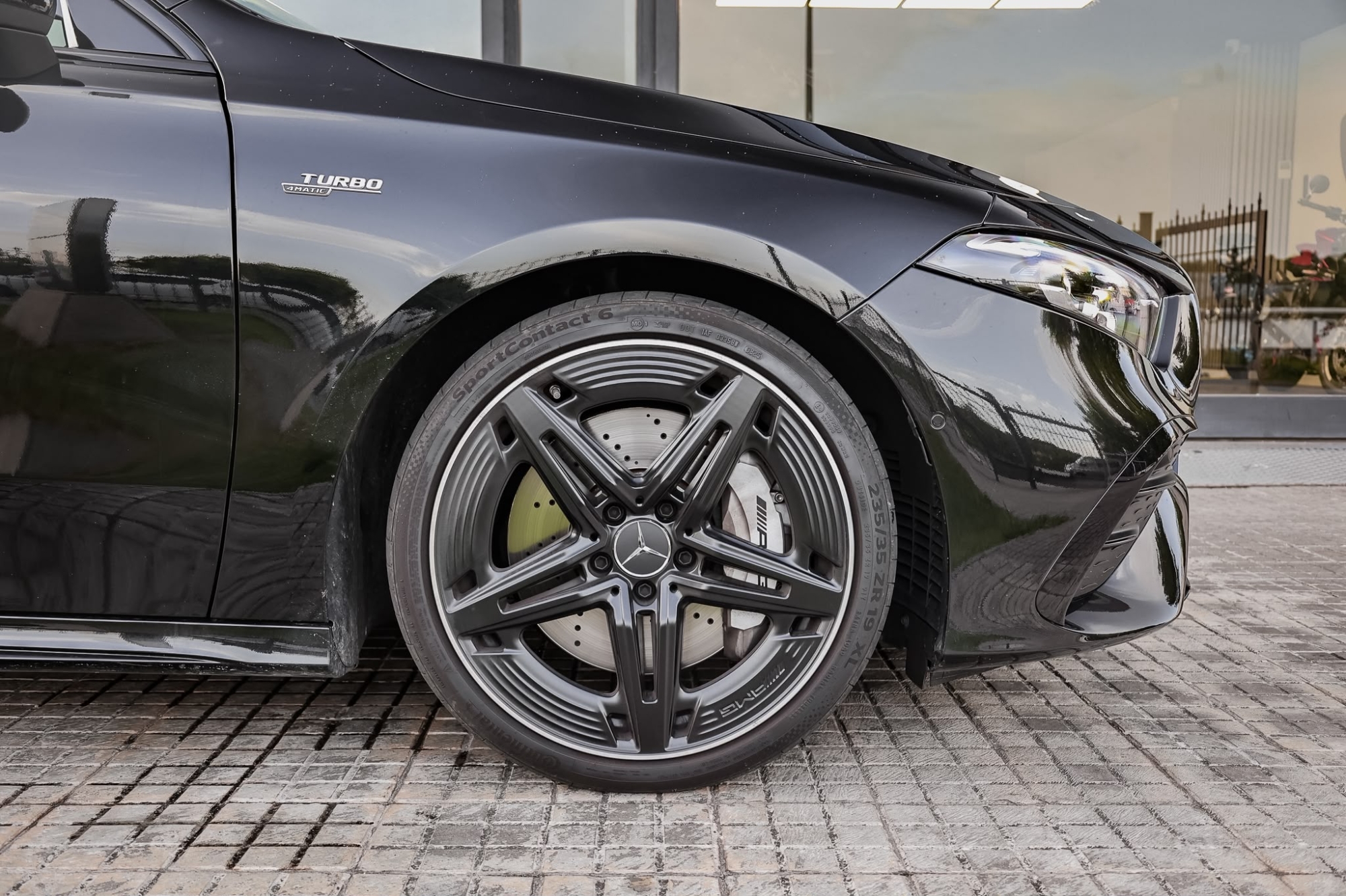 MERCEDES-BENZ  A35 AMG