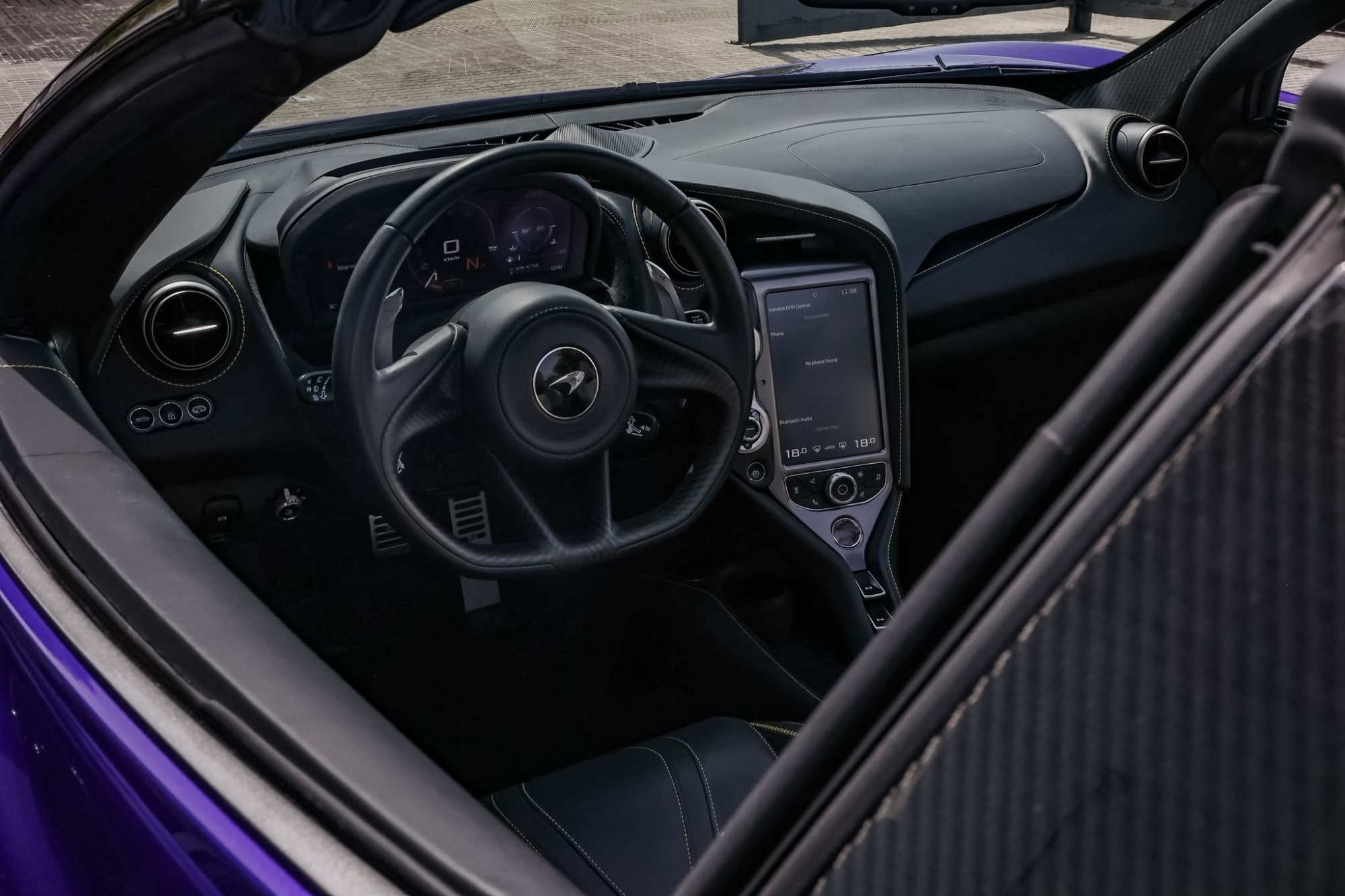 MCLAREN 720S SPIDER