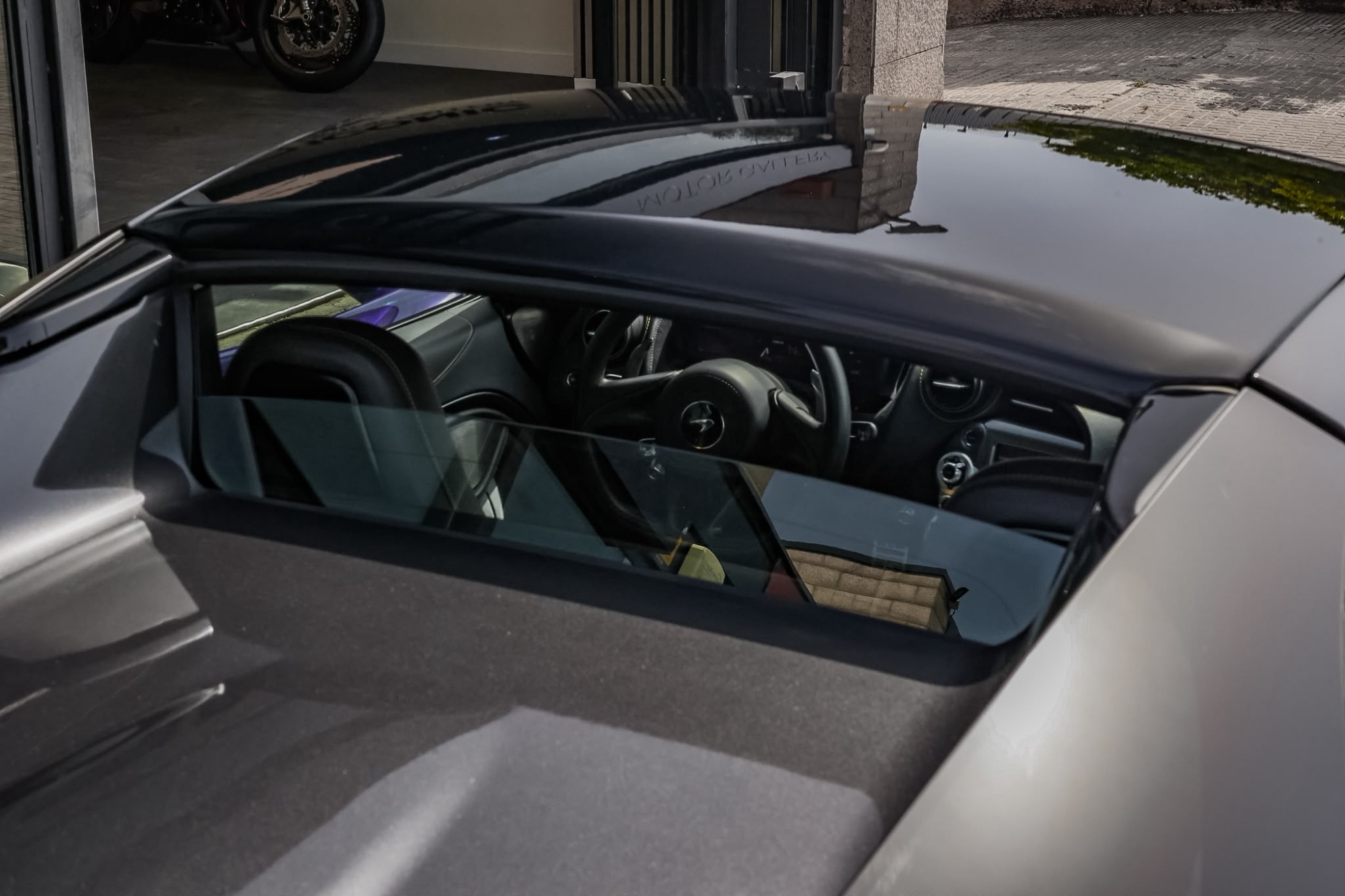 MCLAREN 720S SPIDER