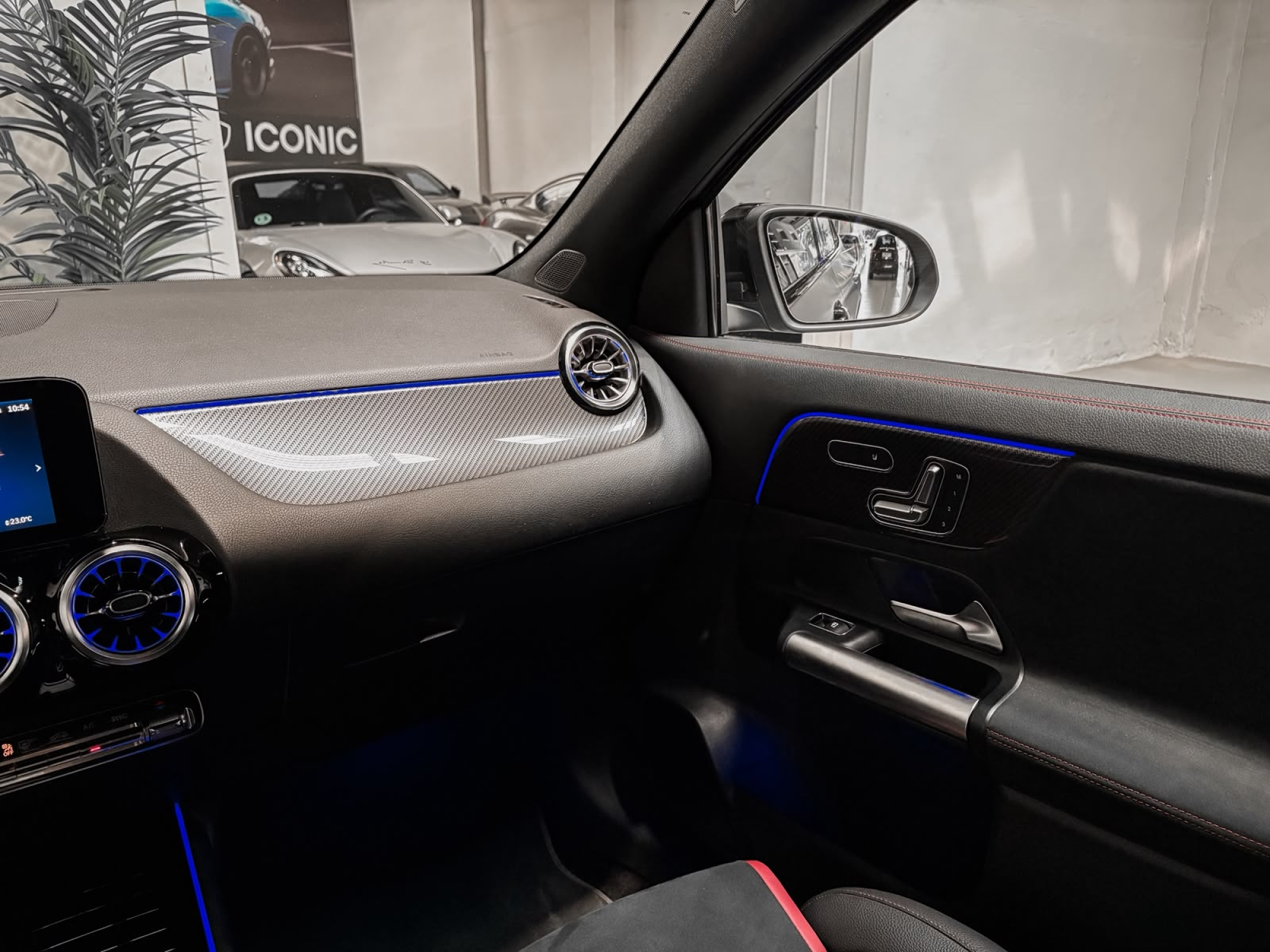 MERCEDES-BENZ GLA35 AMG 4MATIC