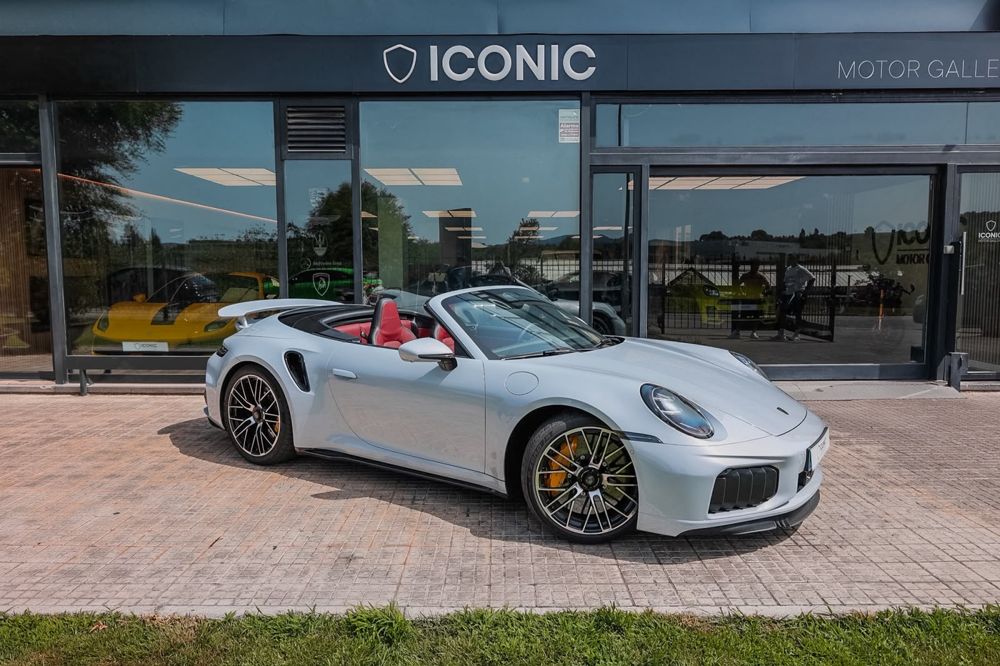 PORSCHE 911 992.2 TURBO S CABRIO