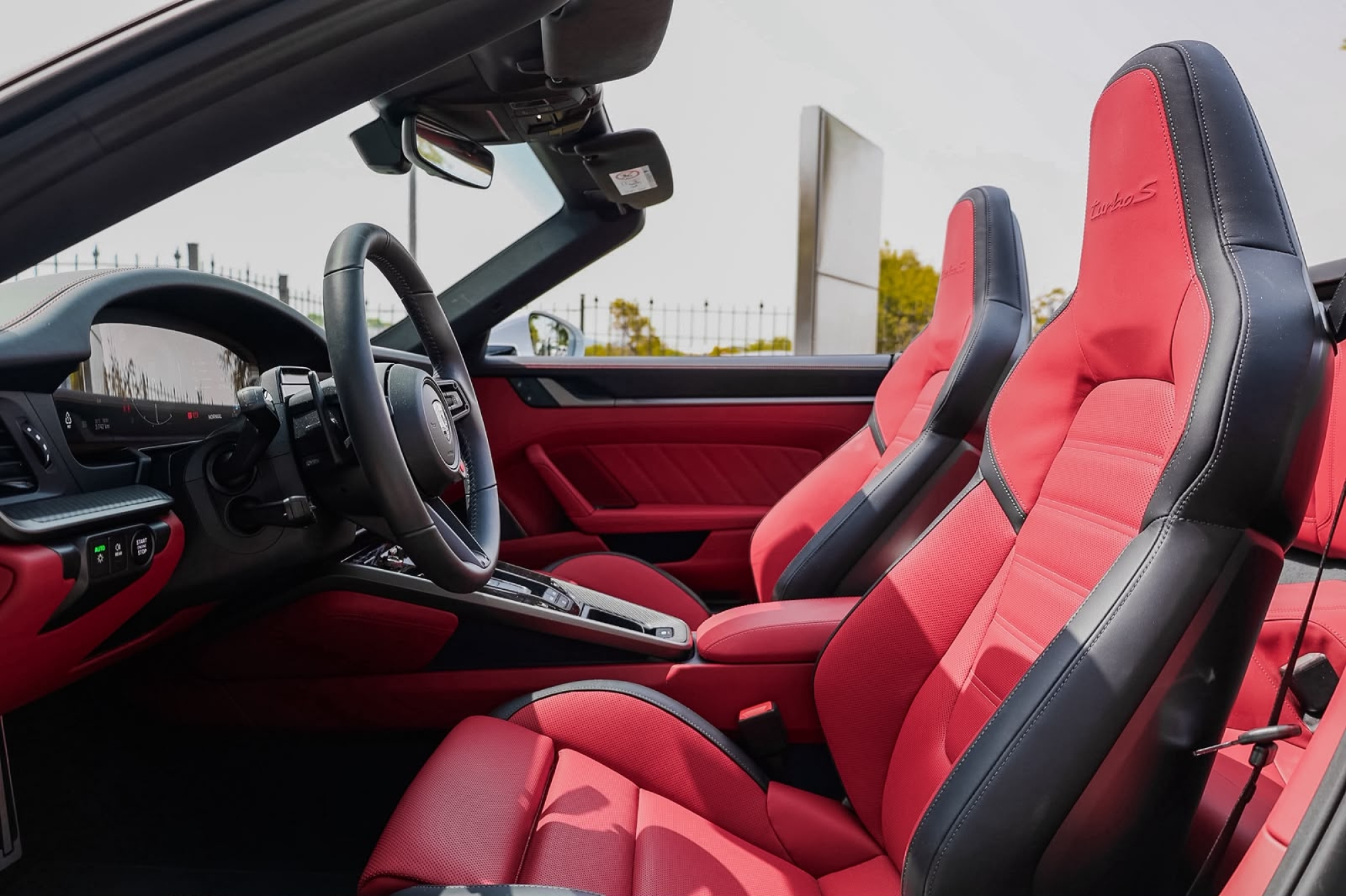 PORSCHE 911 992.2 TURBO S CABRIO