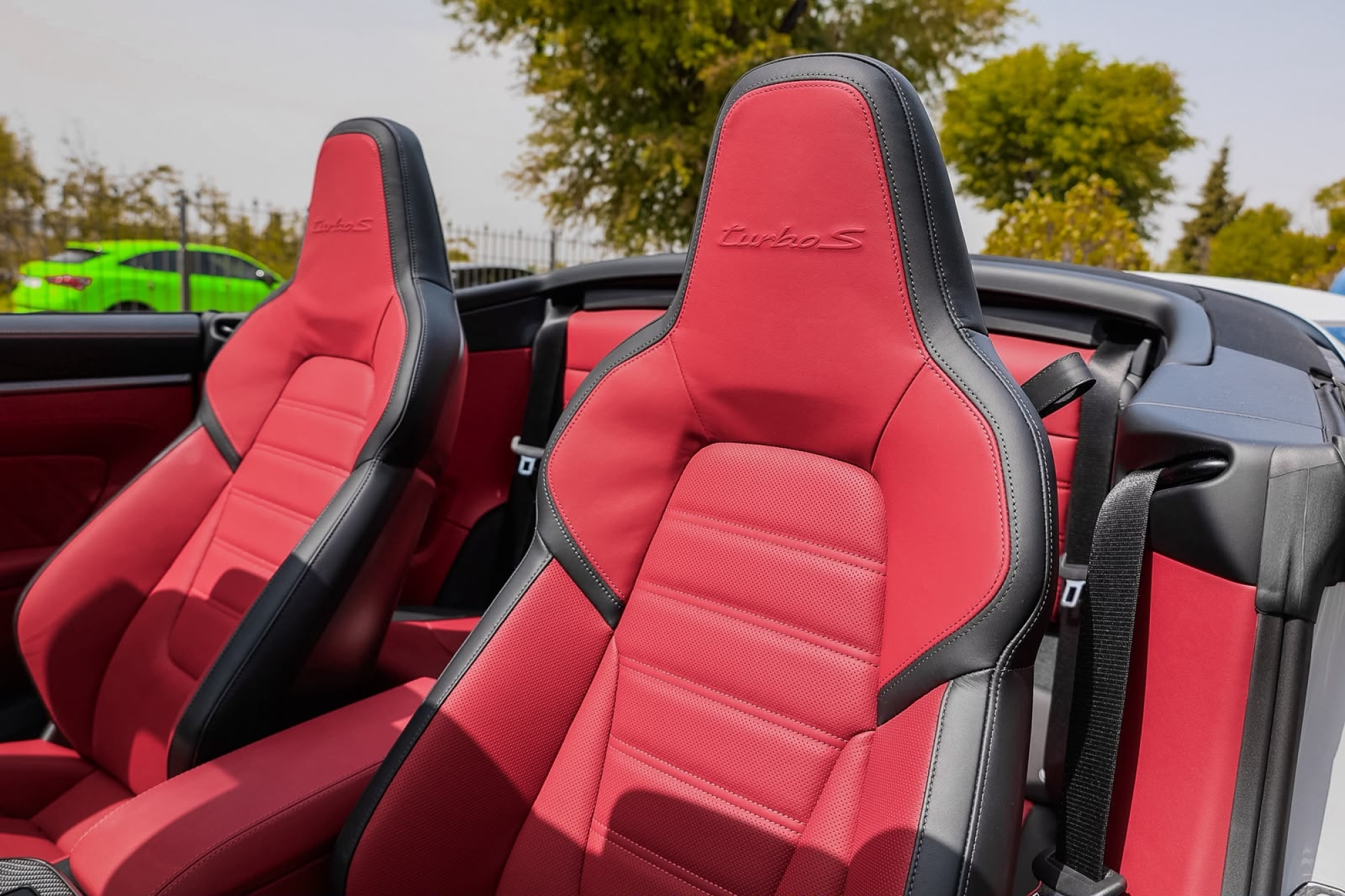 PORSCHE 911 992.2 TURBO S CABRIO