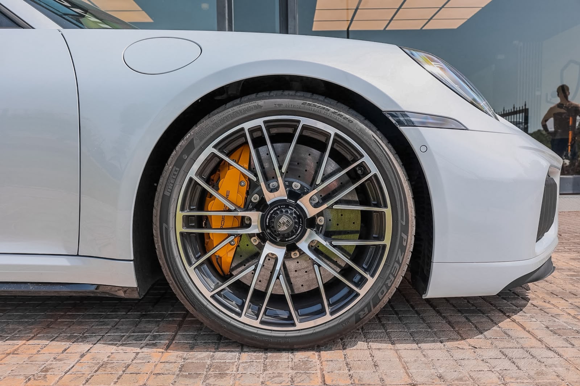 PORSCHE 911 992.2 TURBO S CABRIO