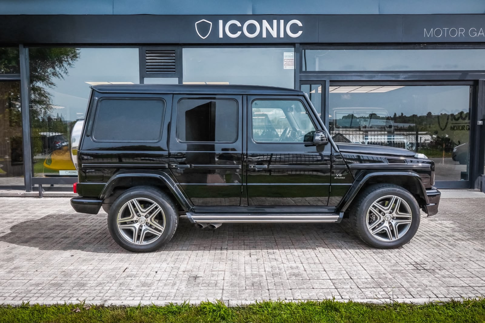 MERCEDES-BENZ G63 AMG