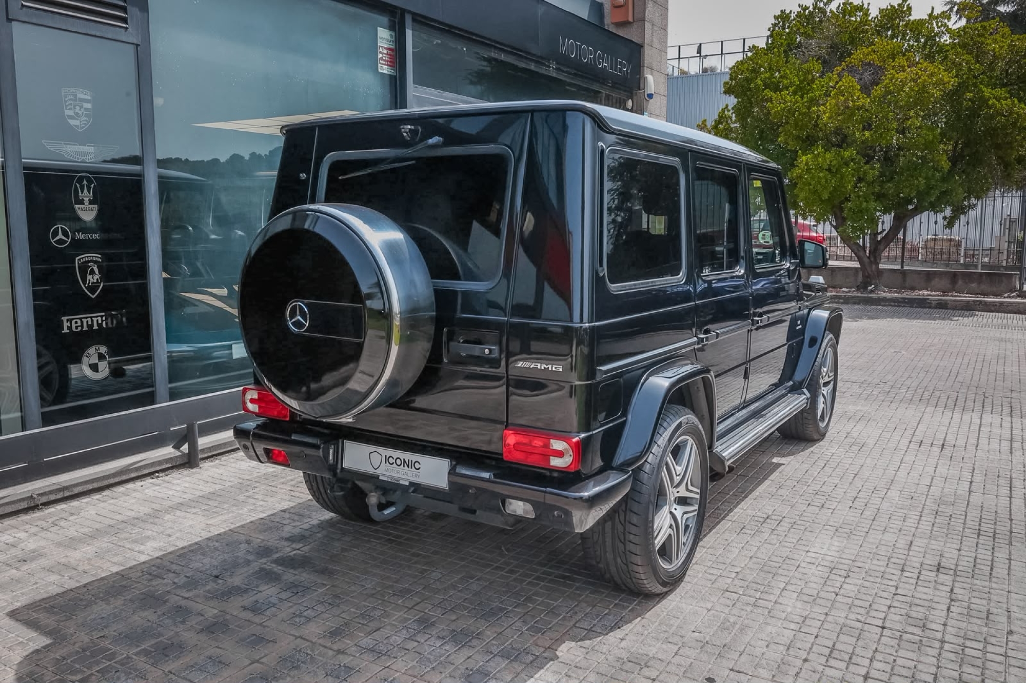 MERCEDES-BENZ G63 AMG