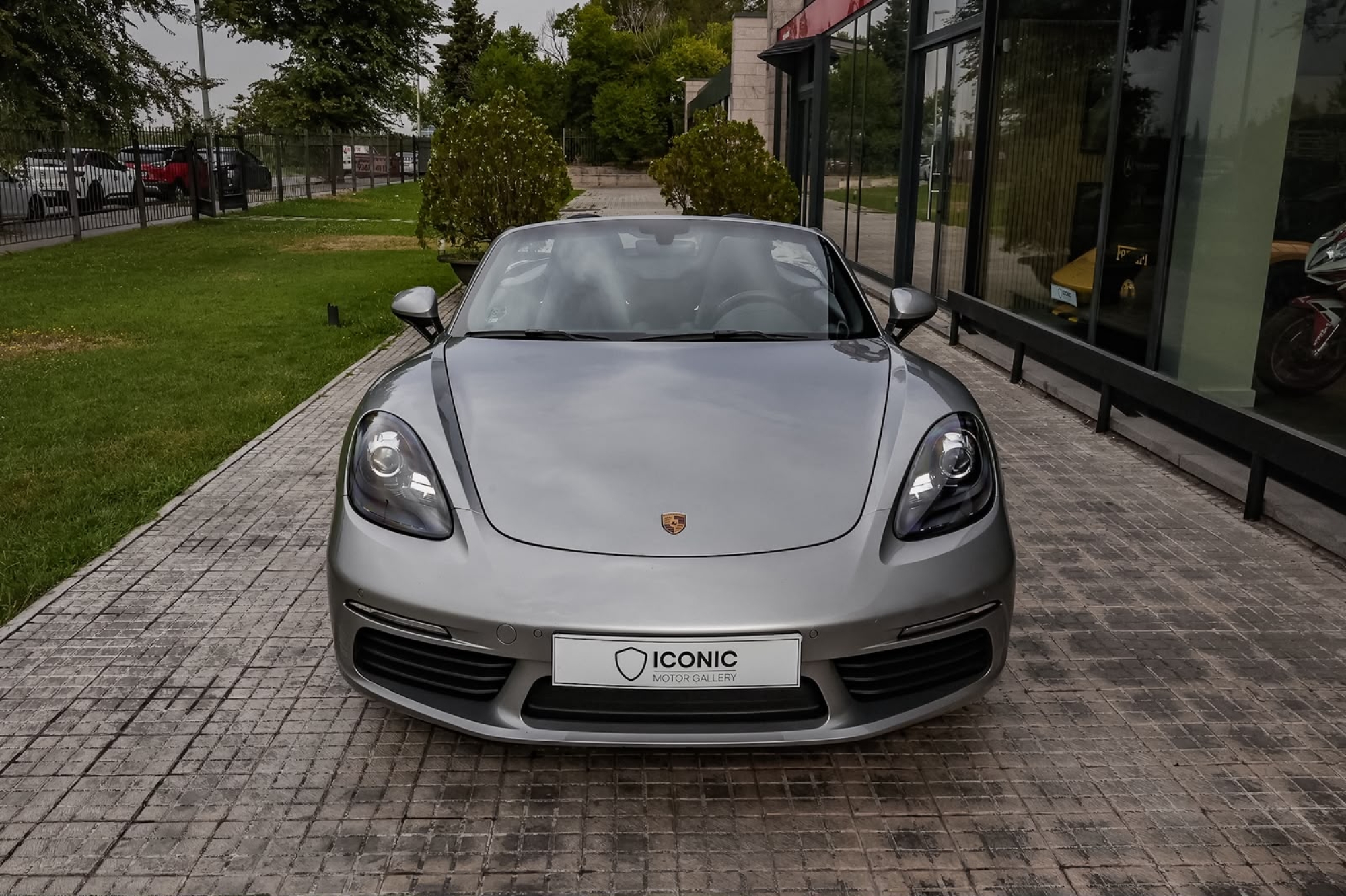 PORSCHE 718 BOXSTER